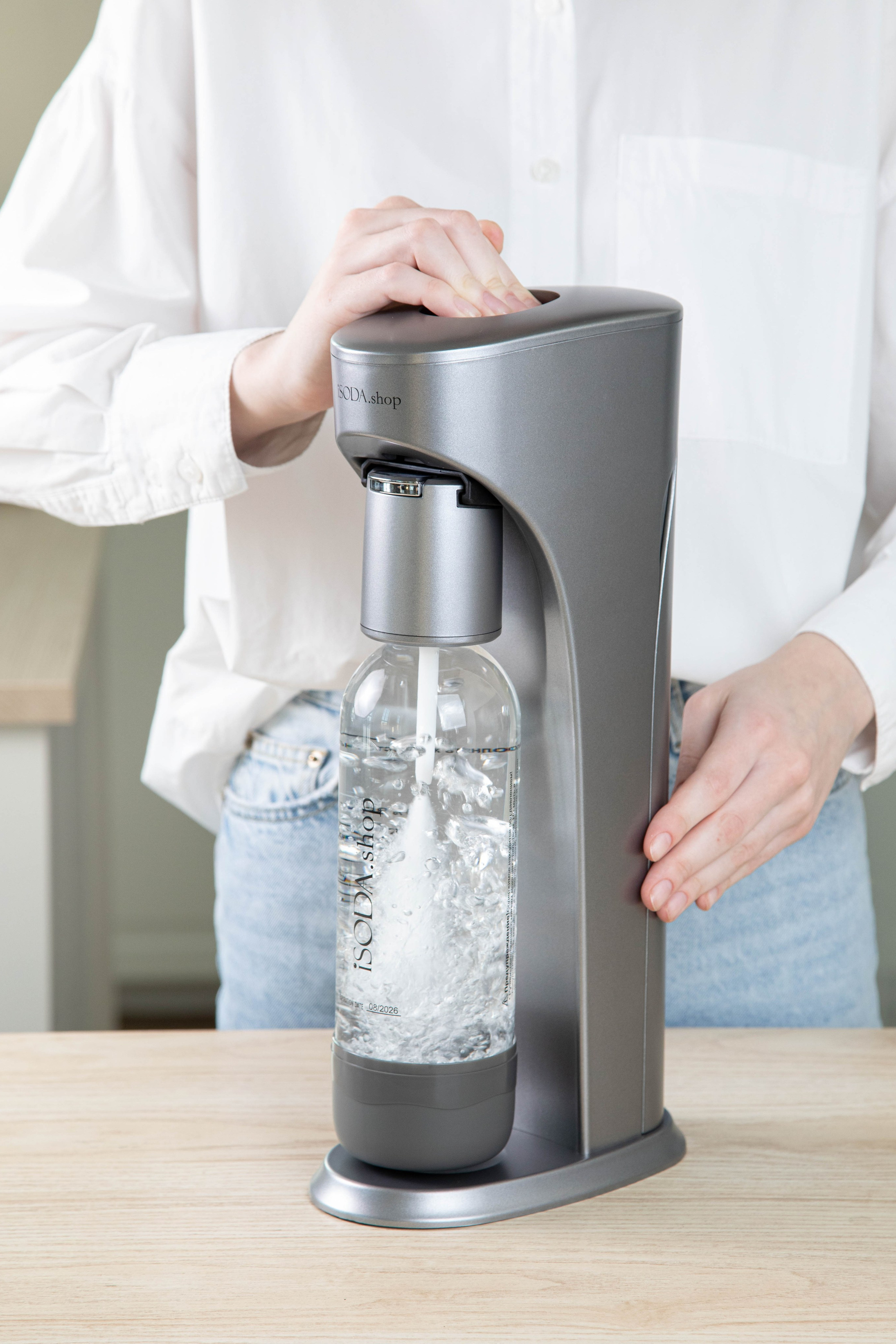 Сифон для газирования воды. Предметная фотостудия Елизаветы Антроповой. Новосибирск