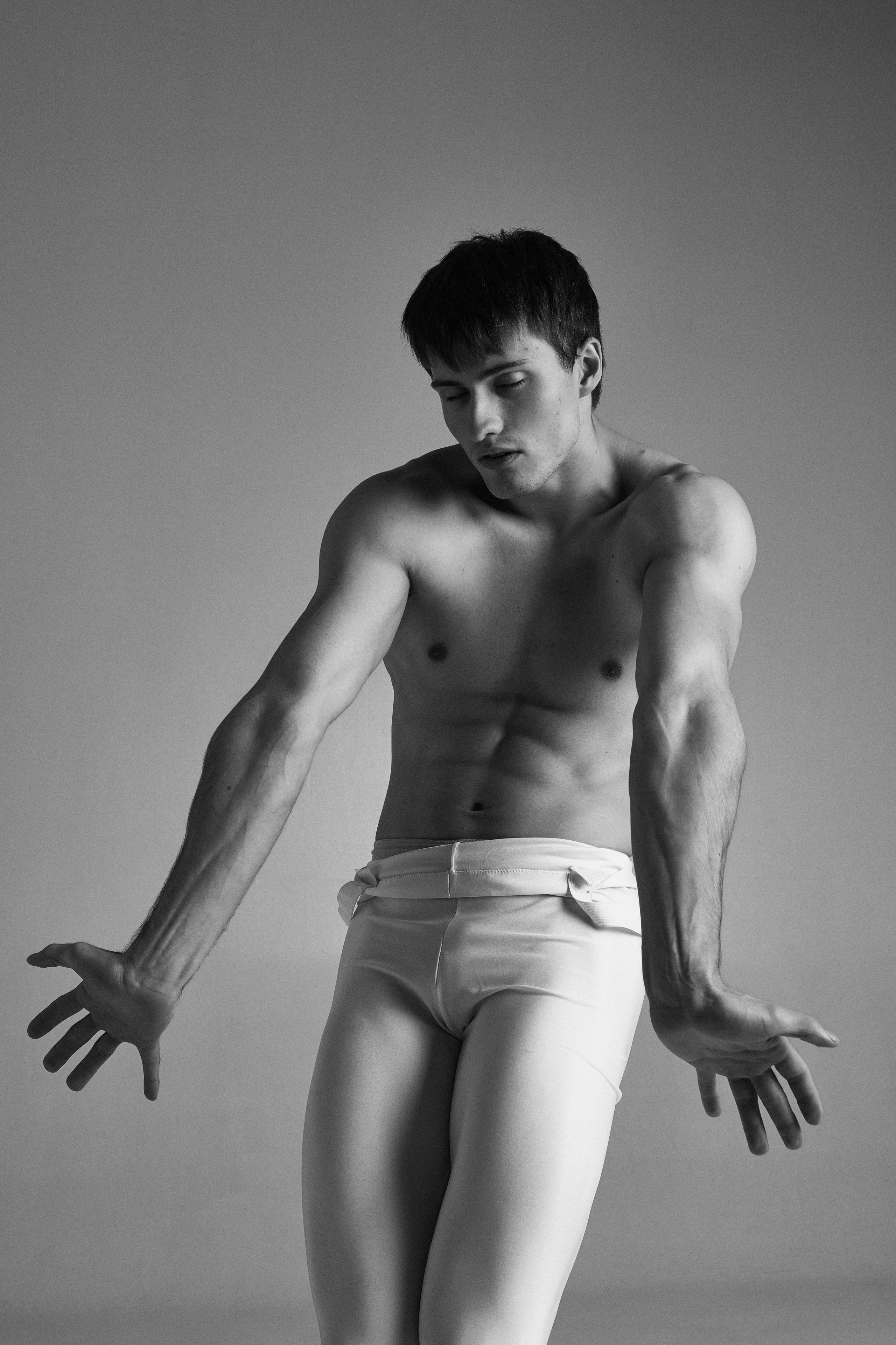 ANATOLIY. Портретный фотограф и актерское портфолио в Москве Оксана Кузь