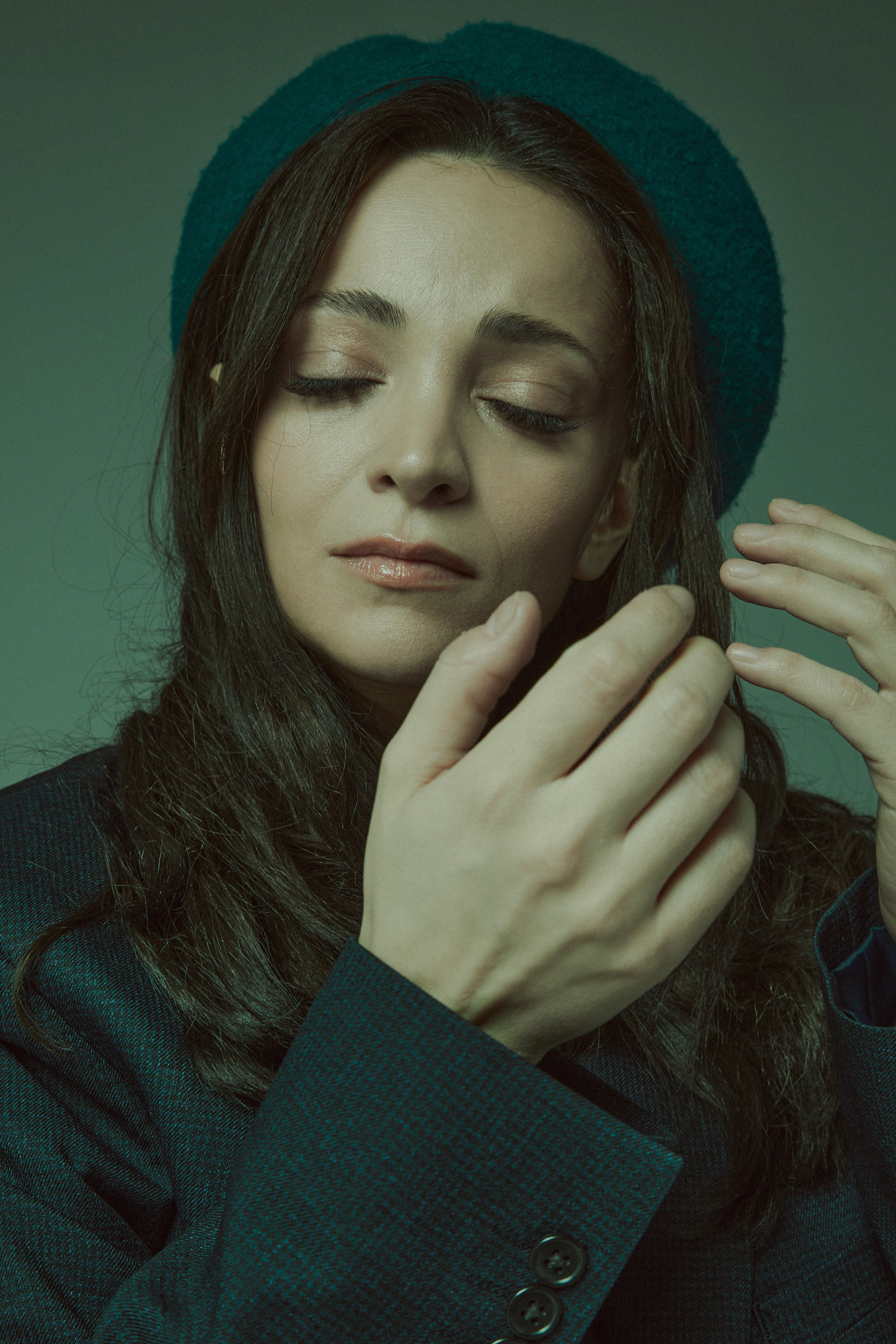 ТЕОНА ДОЛЬНИКОВА. Портретный фотограф и актерское портфолио в Москве Оксана Кузь