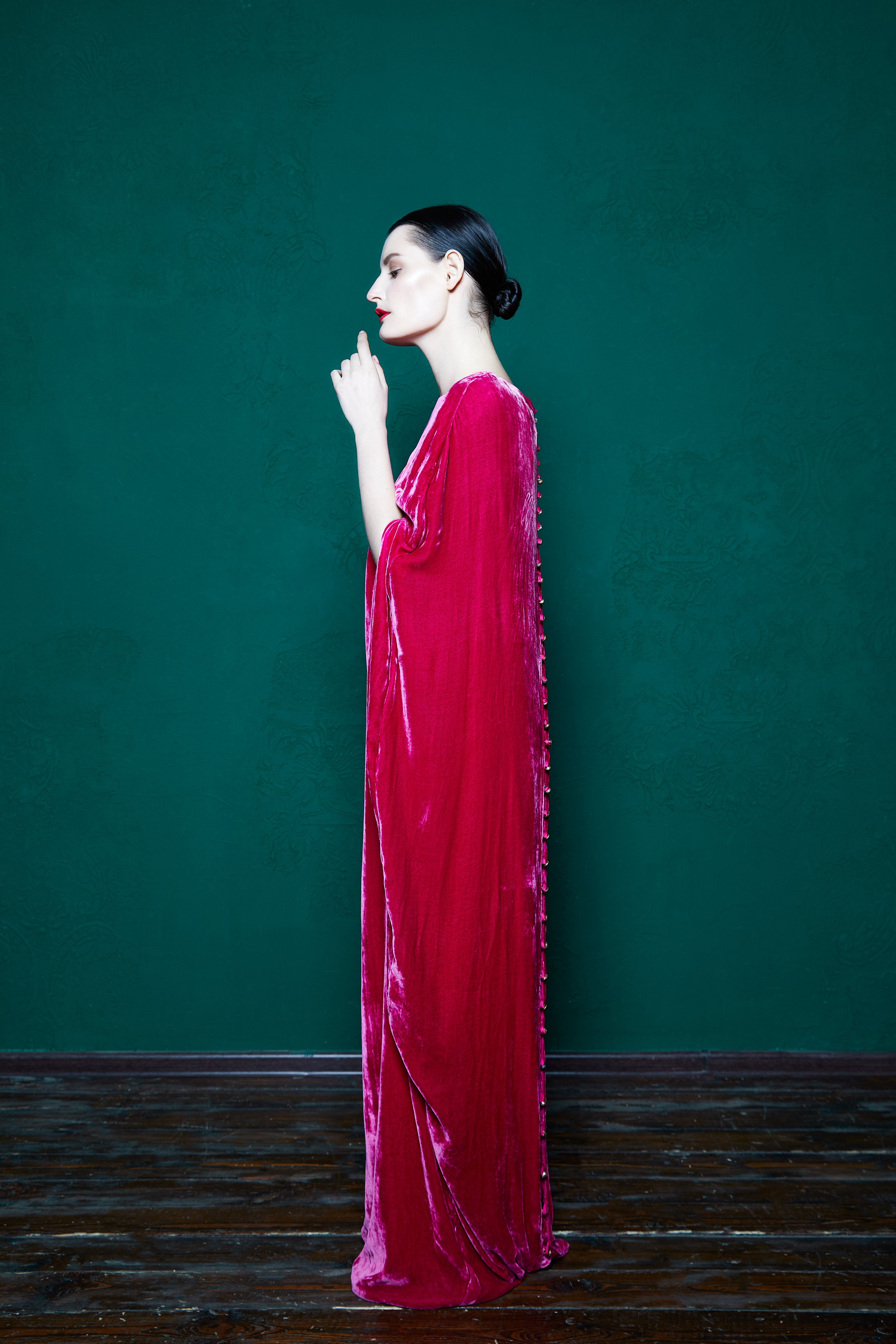 «FLOWERS» FOR PUMP MAGAZINE. Портретный фотограф и актерское портфолио в Москве Оксана Кузь