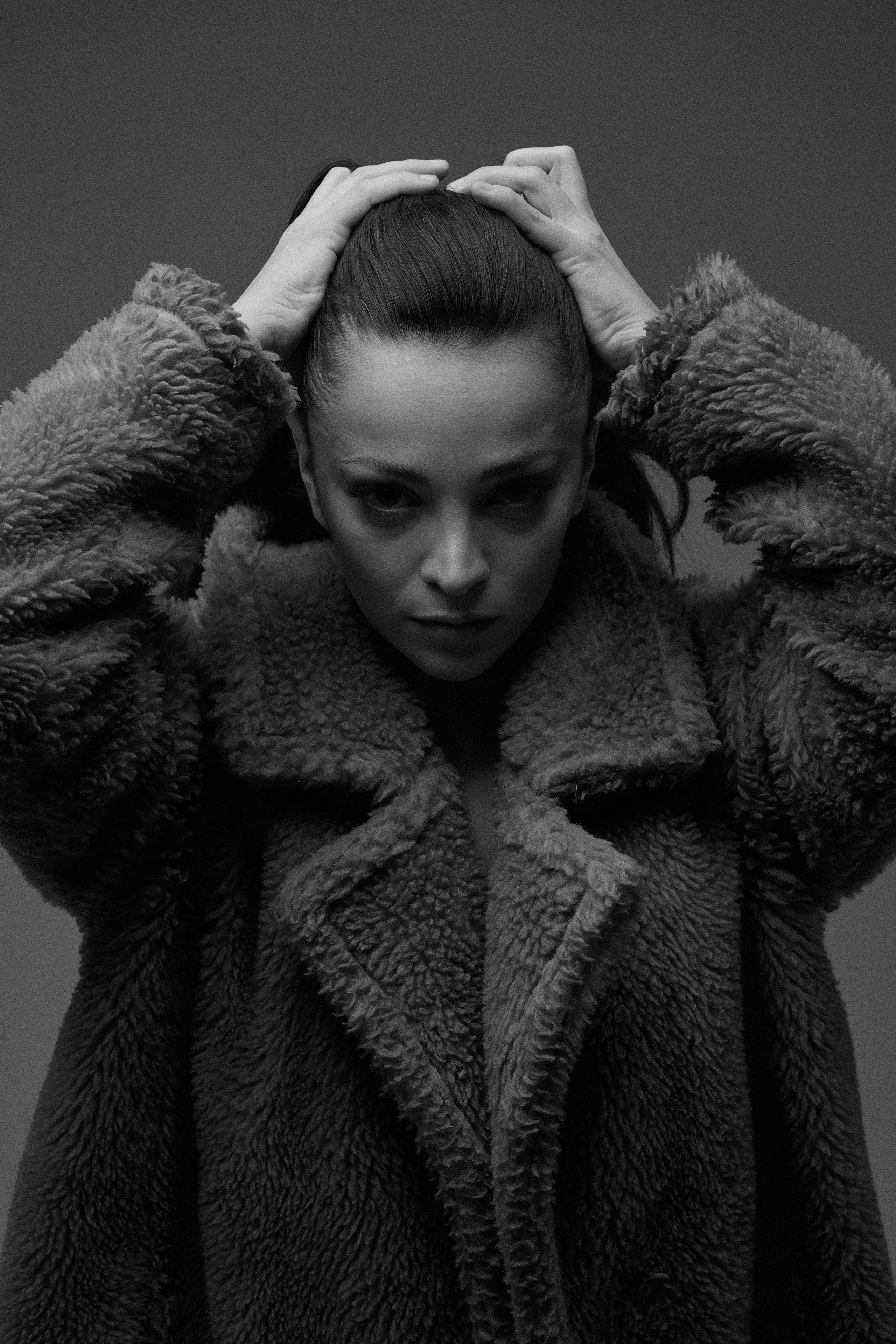 ТЕОНА ДОЛЬНИКОВА. Портретный фотограф и актерское портфолио в Москве Оксана Кузь