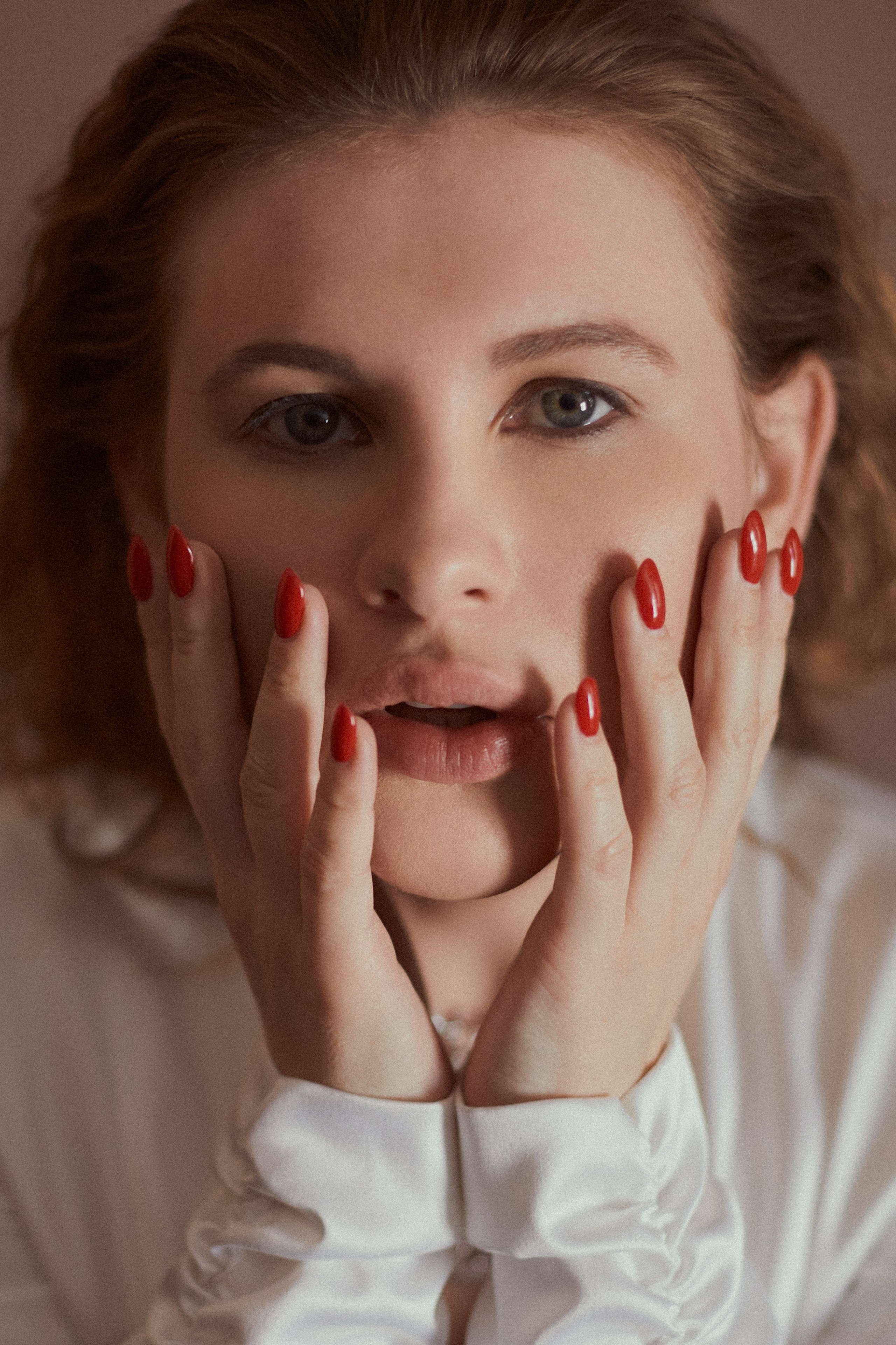 АННА ЦУКАНОВА-КОТТ. Портретный фотограф и актерское портфолио в Москве Оксана Кузь