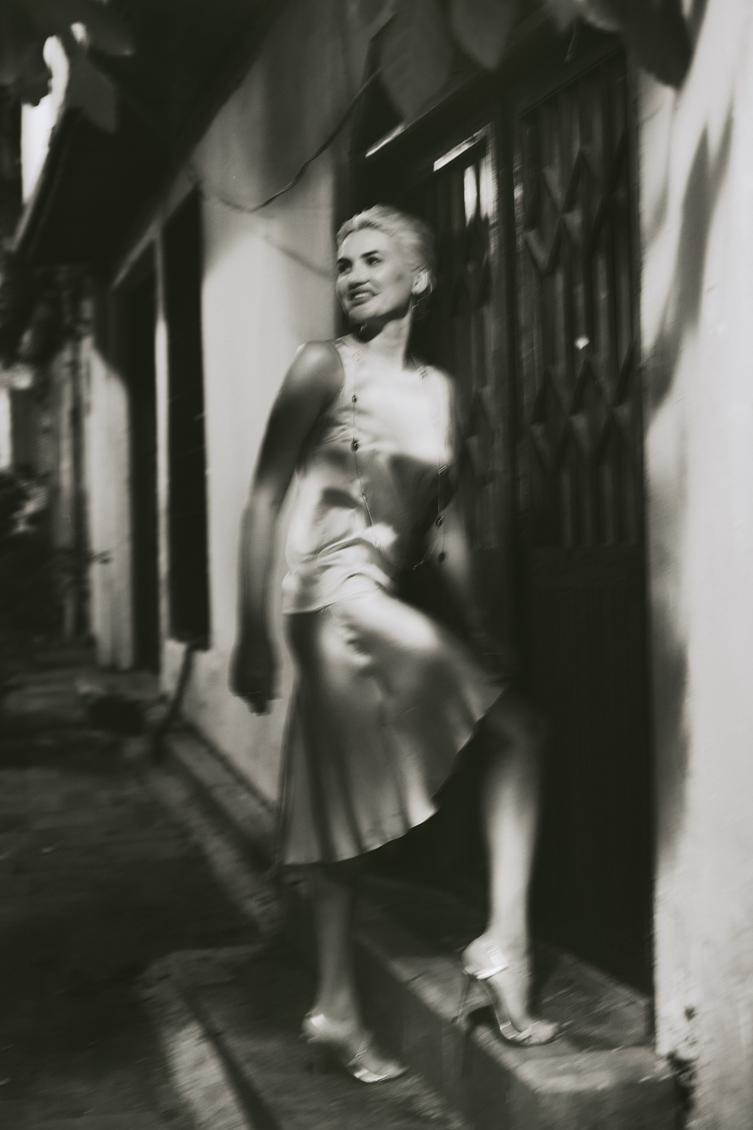 EVGENIYA. Портретный фотограф и актерское портфолио в Москве Оксана Кузь