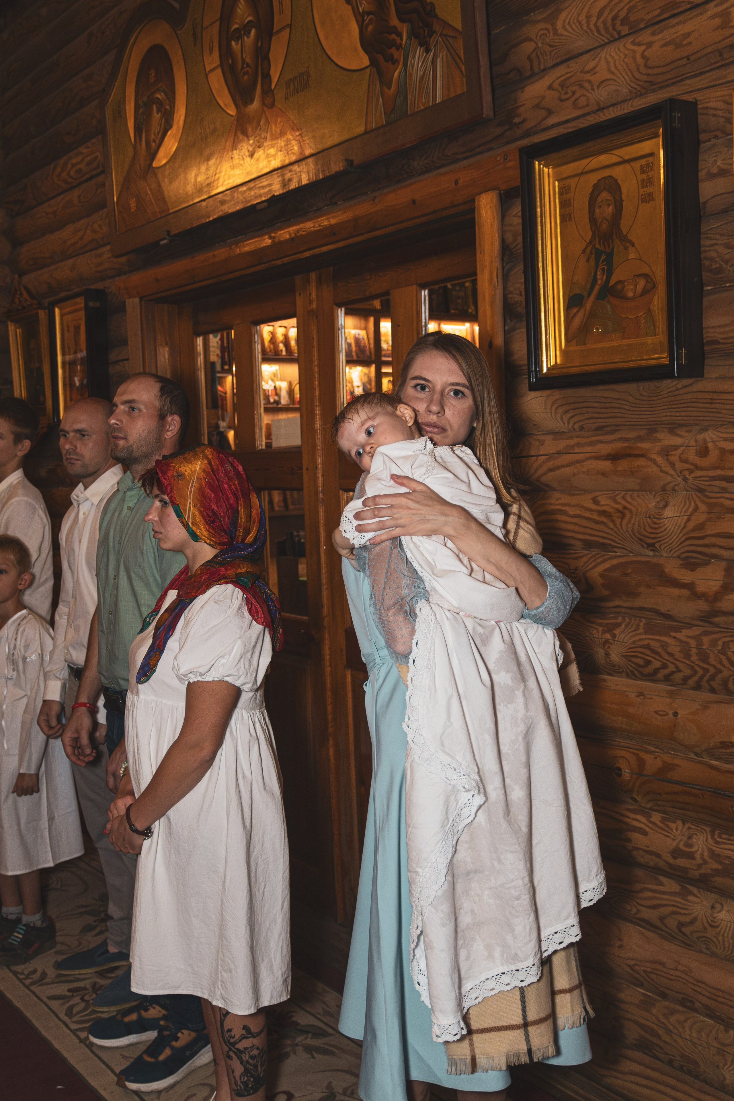 Фотограф крестин в Ростове на Дону, фотография в церке, храме, съёмка крестин в Ростове
