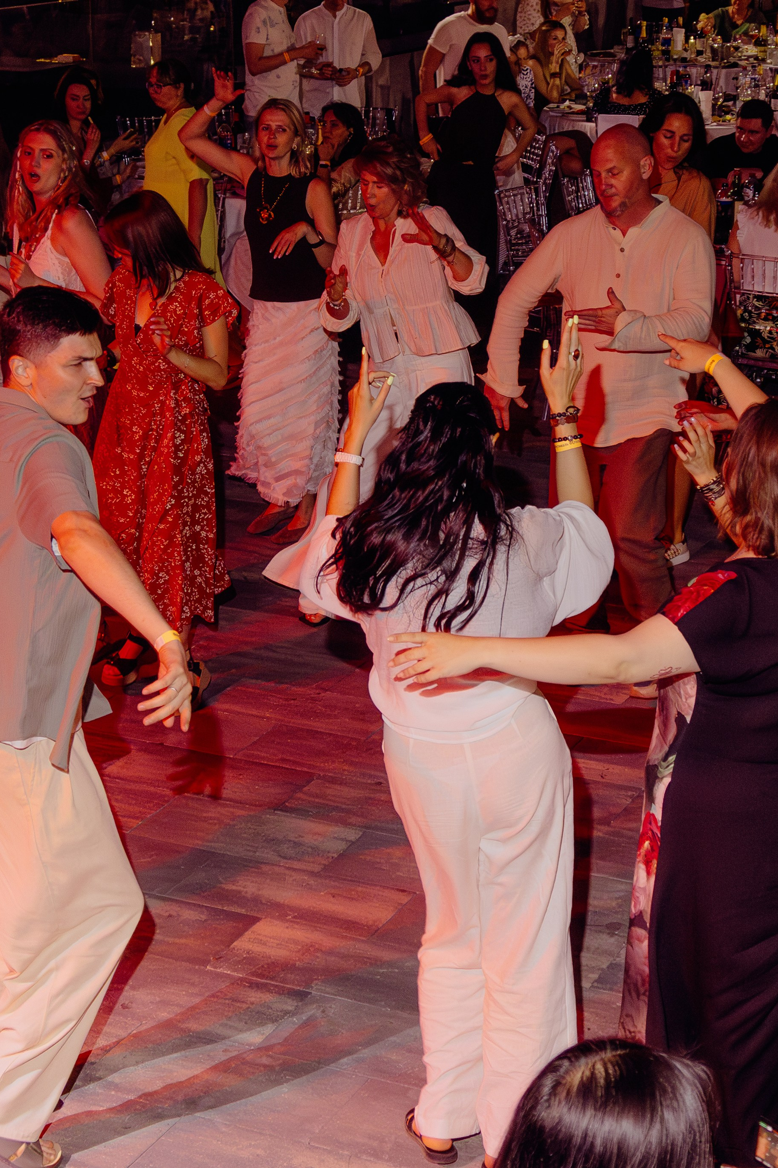 Репортажная съёмка корпоратива компании Феникс. Портретный фотограф в Ростове-на-Дону Антон Казарин