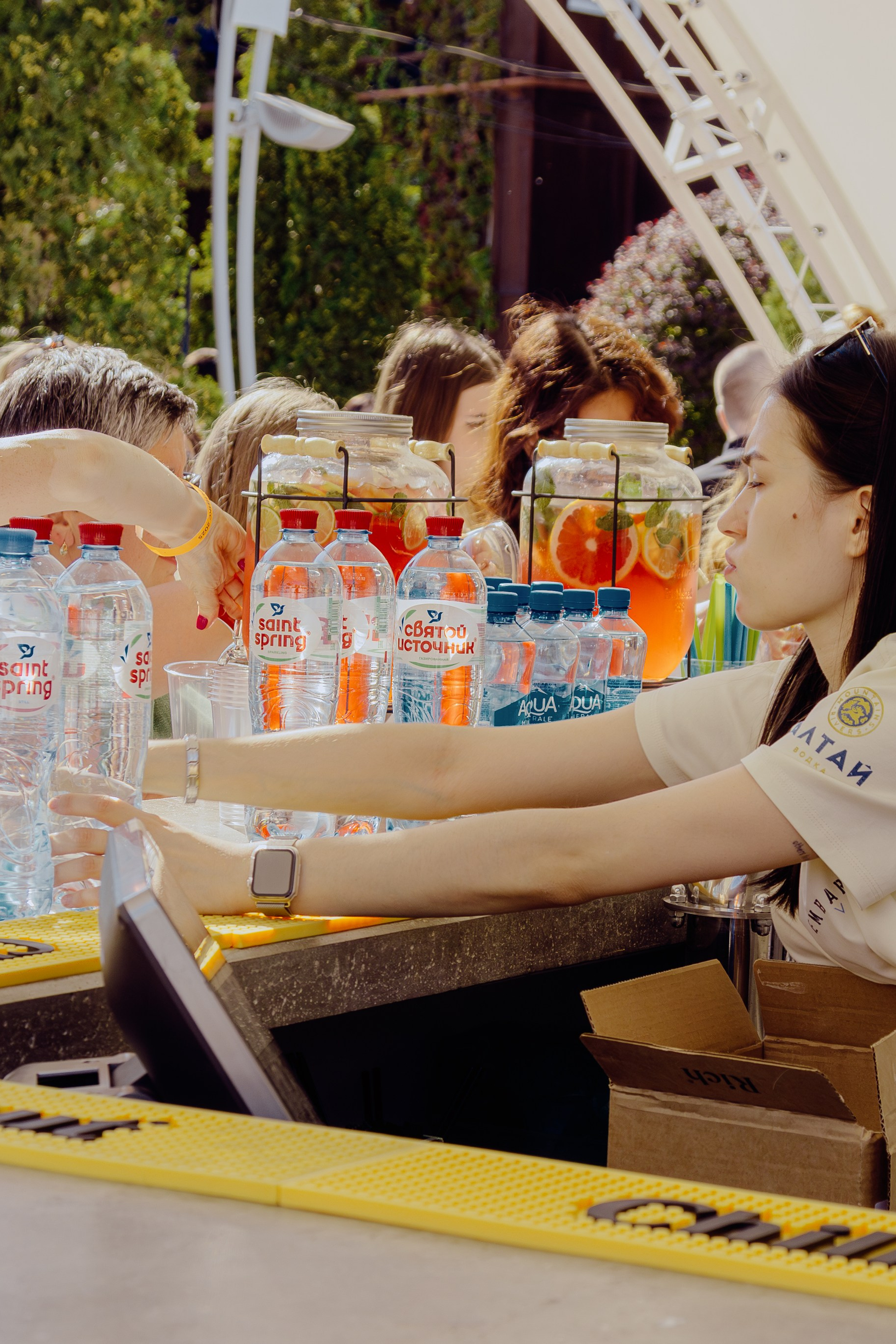 Репортажная съёмка корпоратива компании Феникс. Портретный фотограф в Ростове-на-Дону Антон Казарин