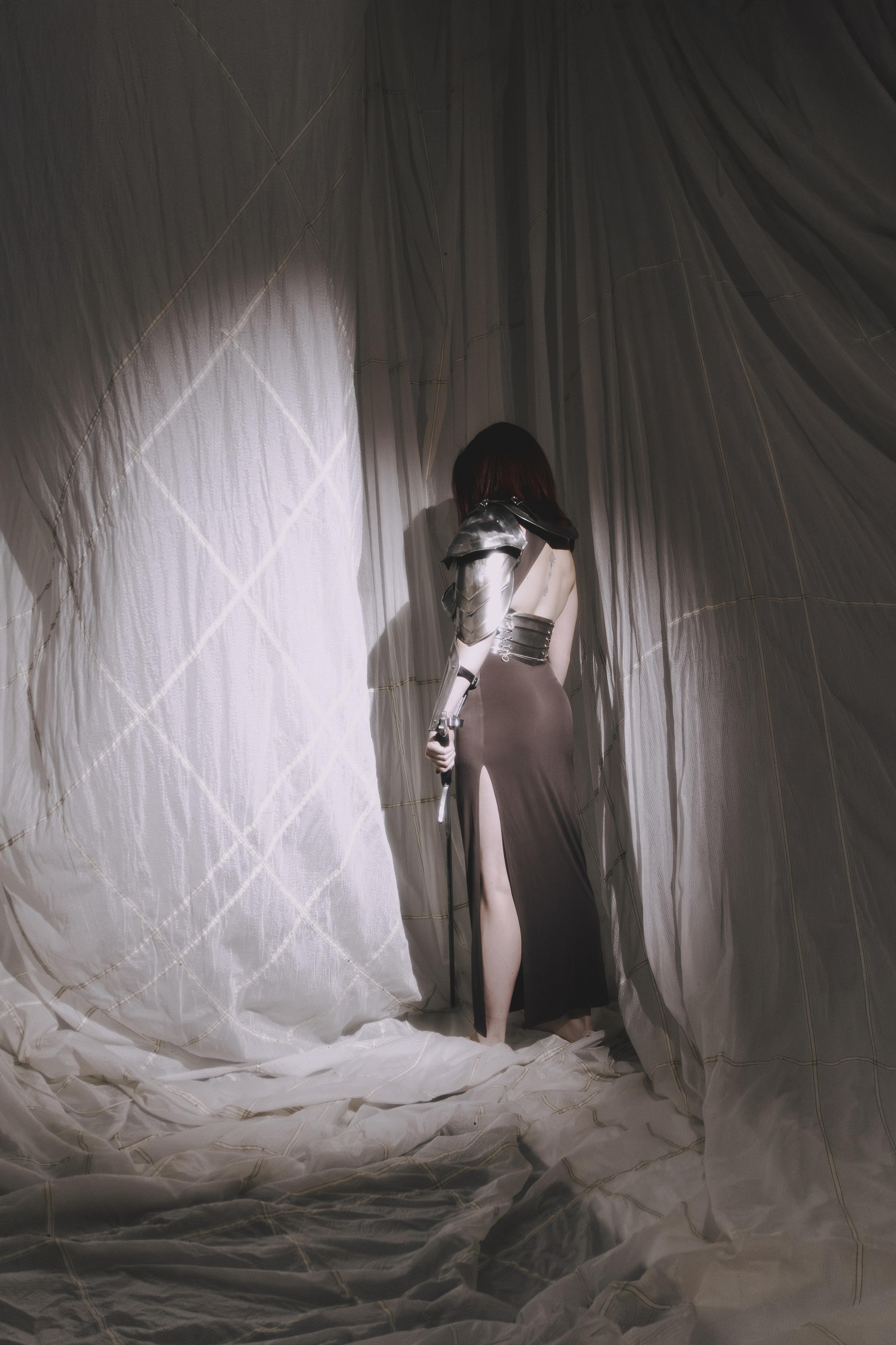 Женский креативный фотограф в Ростове на Дону. Прекрасный портрет девушки. Портретный фотограф Ростов-на-Дону. Женская эстетика и красота женского дела. 