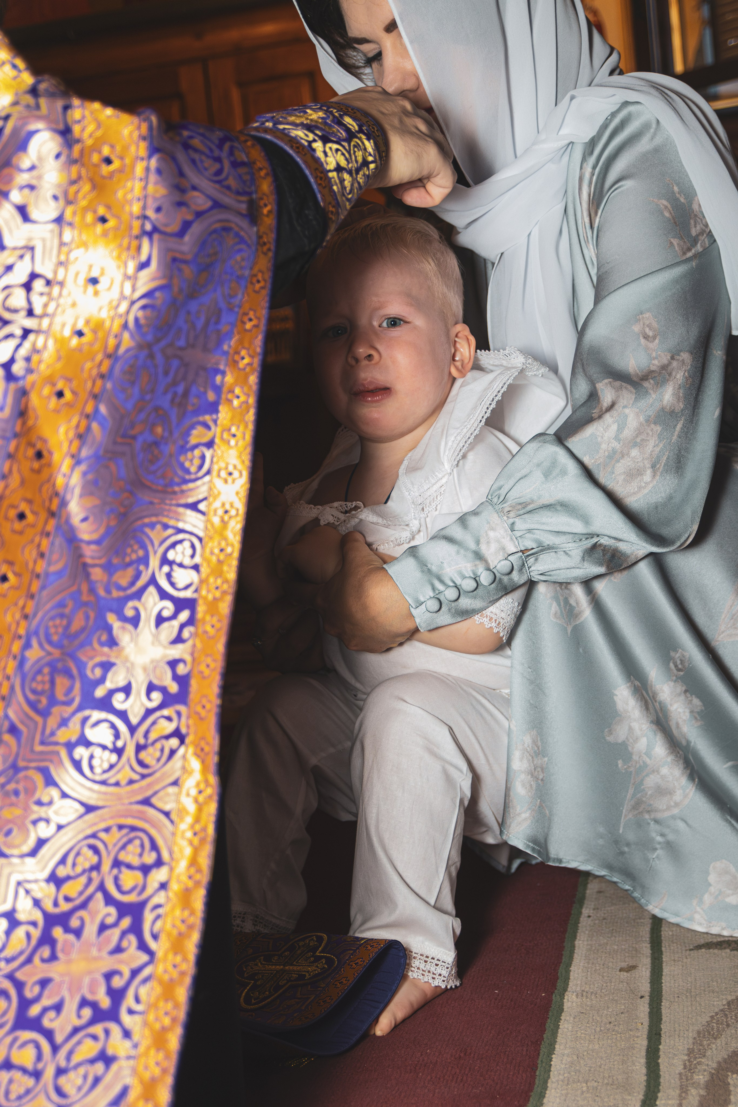 Фотограф крестин в Ростове на Дону, фотография в церке, храме, съёмка крестин в Ростове