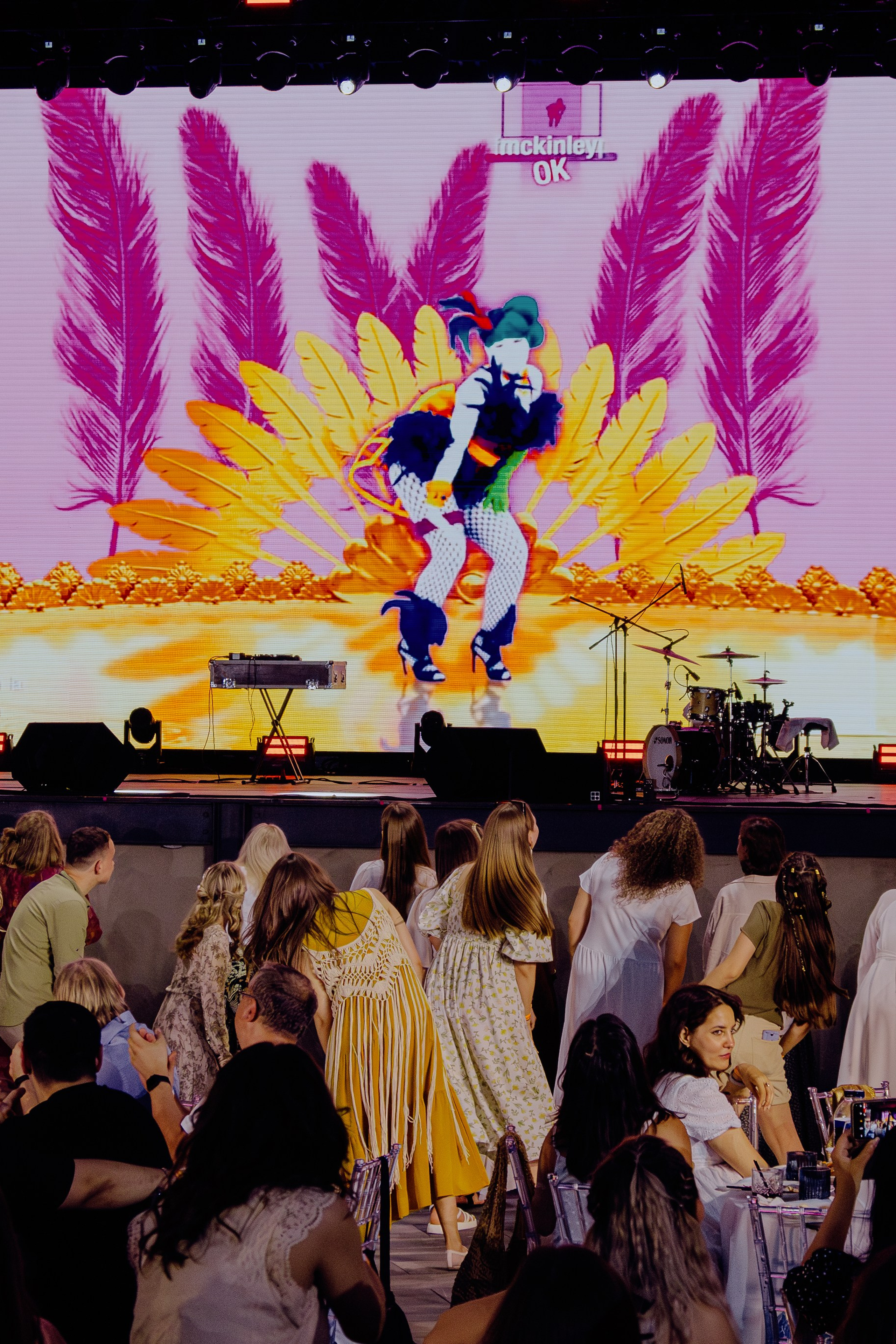 Репортажная съёмка корпоратива компании Феникс. Портретный фотограф в Ростове-на-Дону Антон Казарин