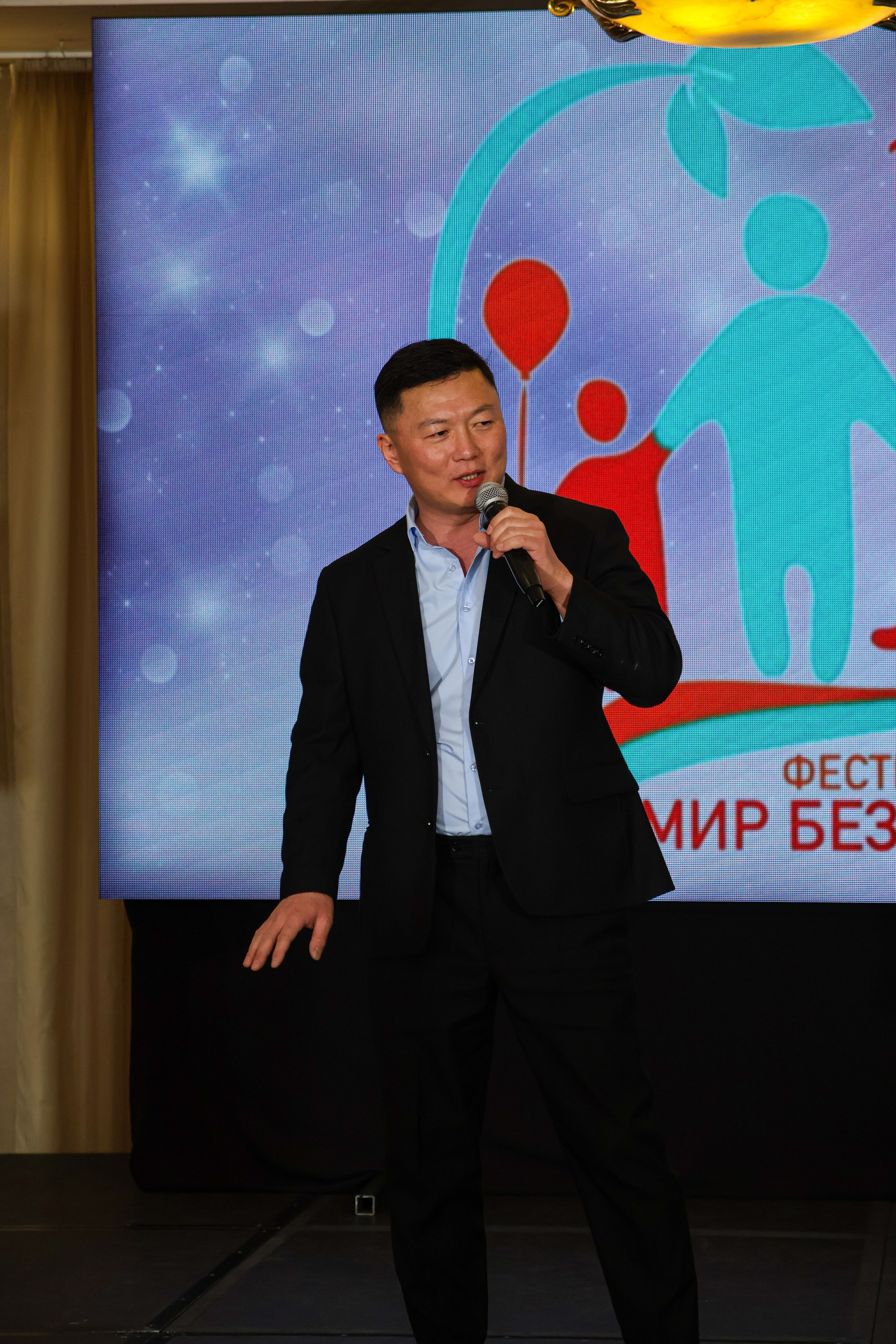 Мир без границ. Портретный фотограф в Ростове-на-Дону Антон Казарин