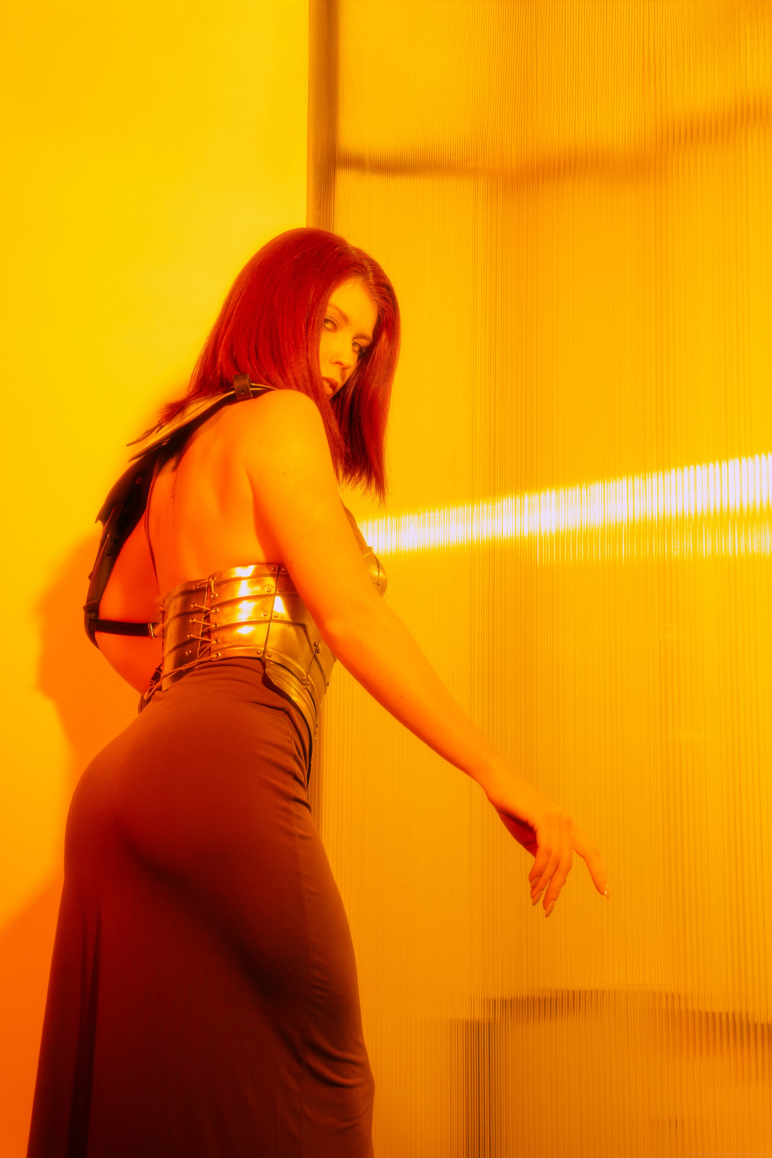 Женский креативный фотограф в Ростове на Дону. Прекрасный портрет девушки. Портретный фотограф Ростов-на-Дону. Женская эстетика и красота женского дела. 