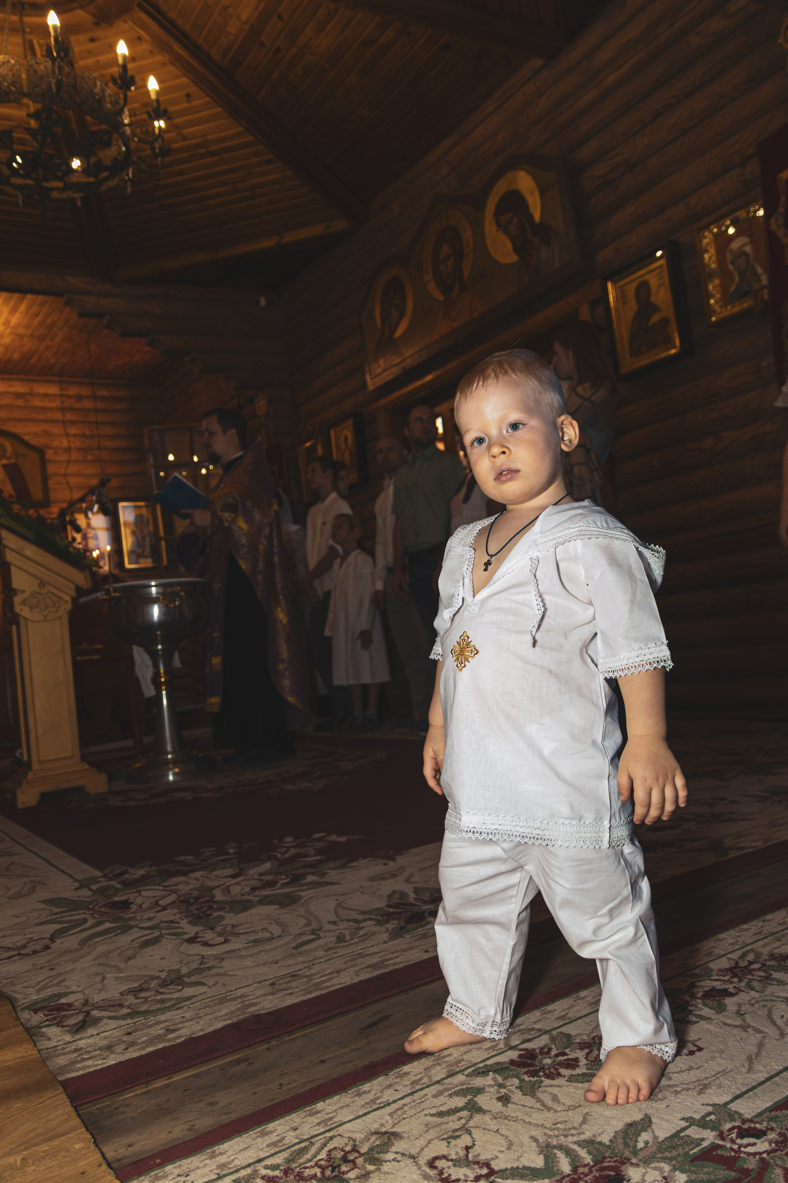 Фотограф крестин в Ростове на Дону, фотография в церке, храме, съёмка крестин в Ростове