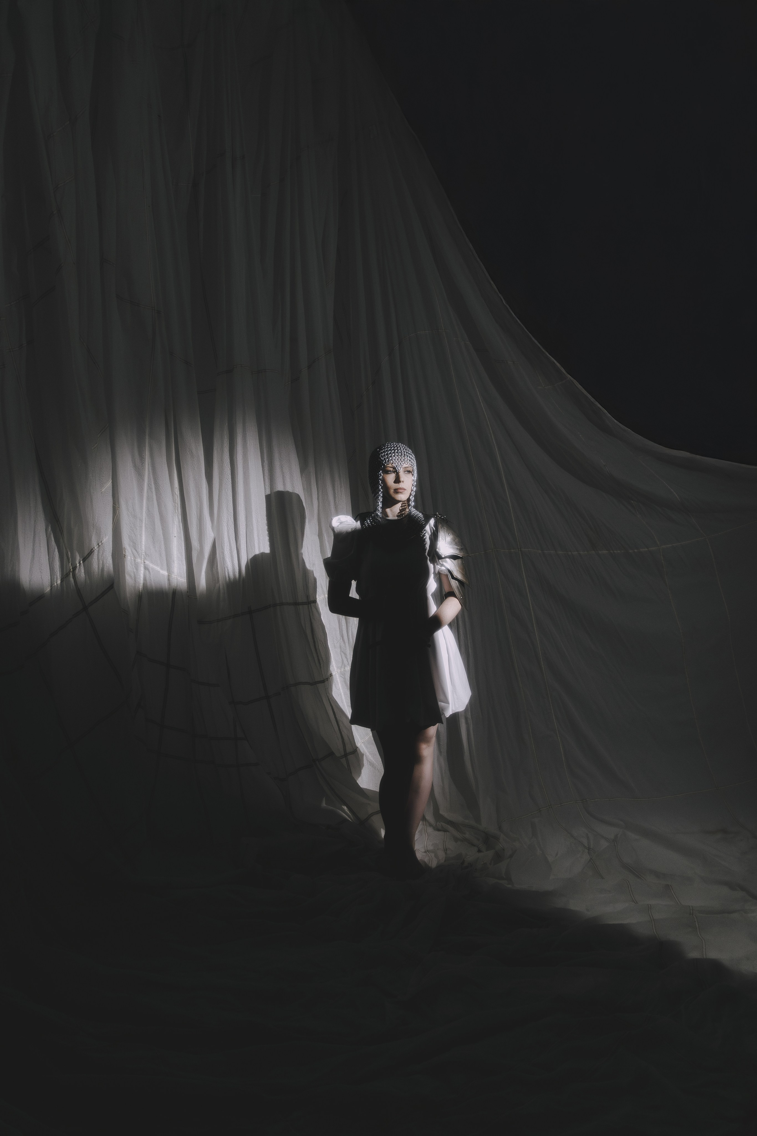 Женский креативный фотограф в Ростове на Дону. Прекрасный портрет девушки. Портретный фотограф Ростов-на-Дону. Женская эстетика и красота женского дела. 