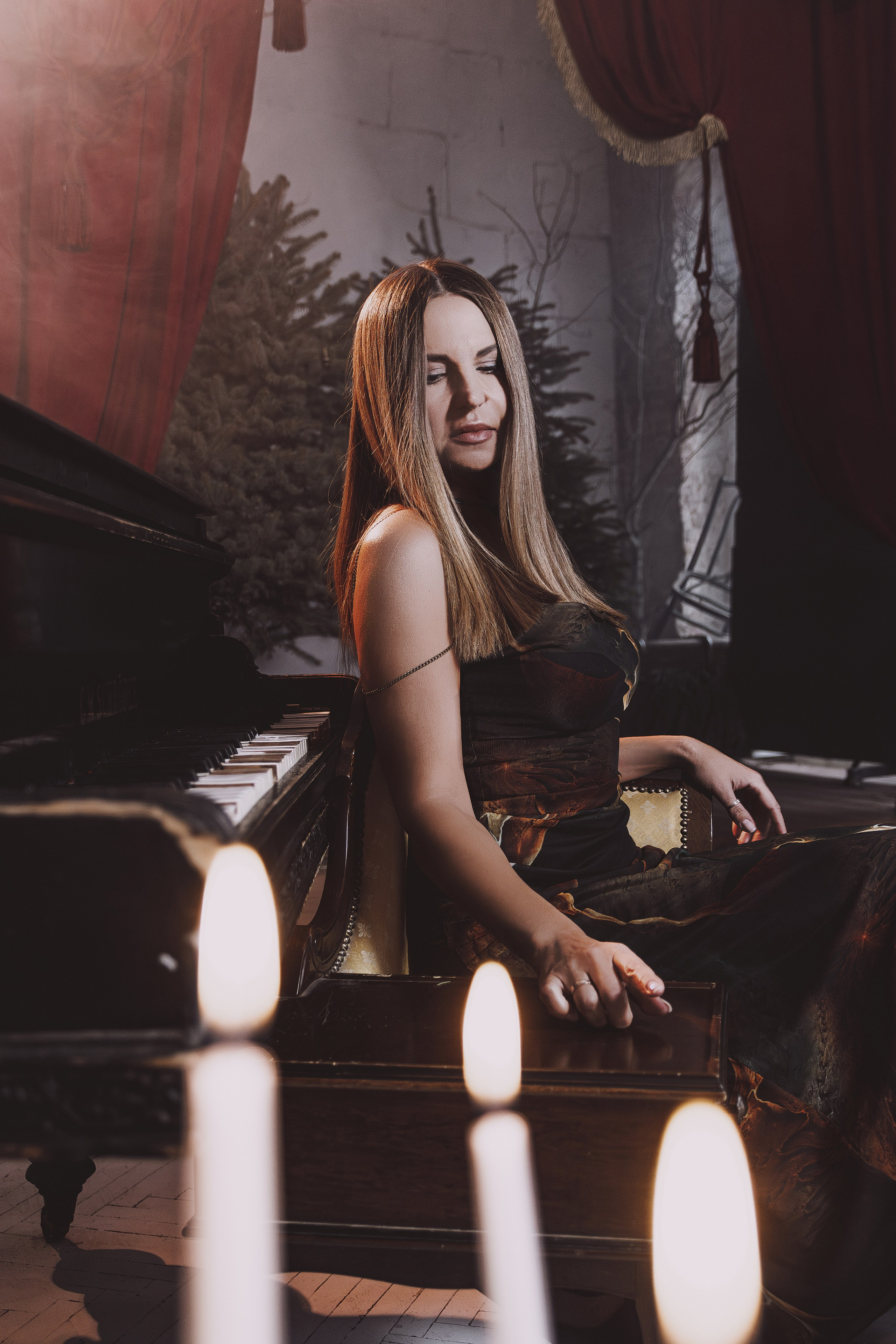 Женская фотосессия в платье в красивой локации в Ростове-на-Дону. Съёмка НЮ в Ростове-на-Дону.