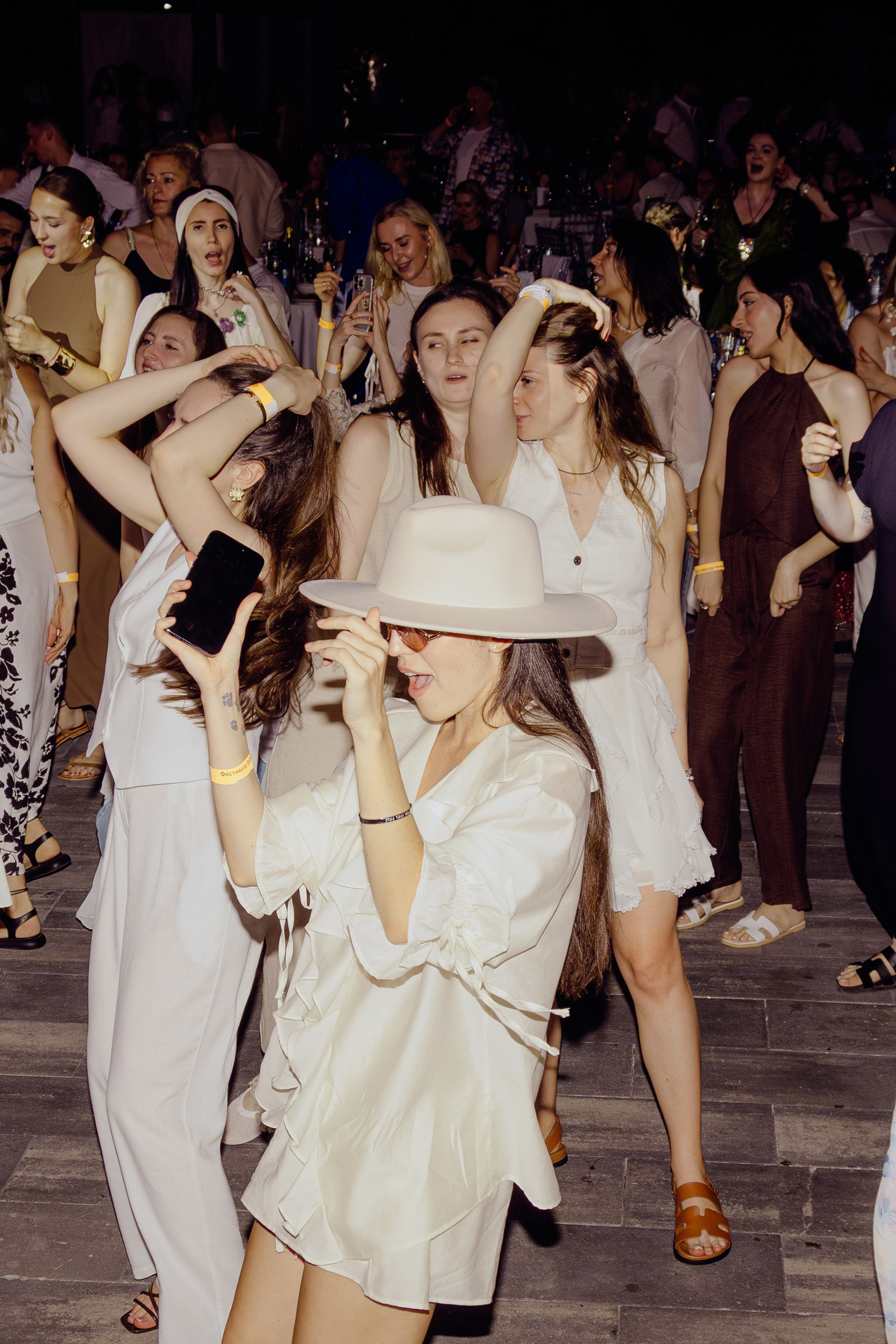 Репортажная съёмка корпоратива компании Феникс. Портретный фотограф в Ростове-на-Дону Антон Казарин