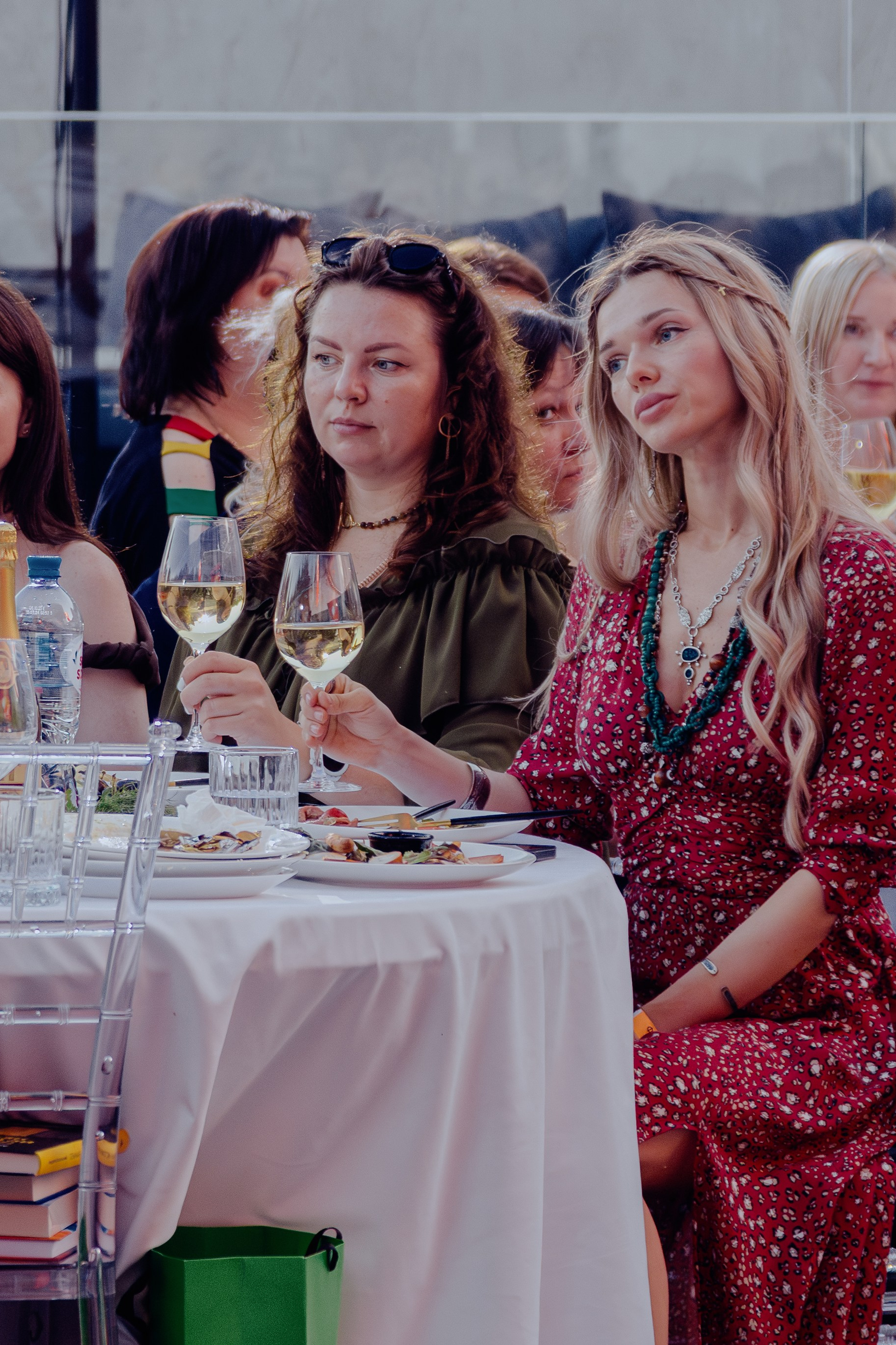 Репортажная съёмка корпоратива компании Феникс. Портретный фотограф в Ростове-на-Дону Антон Казарин