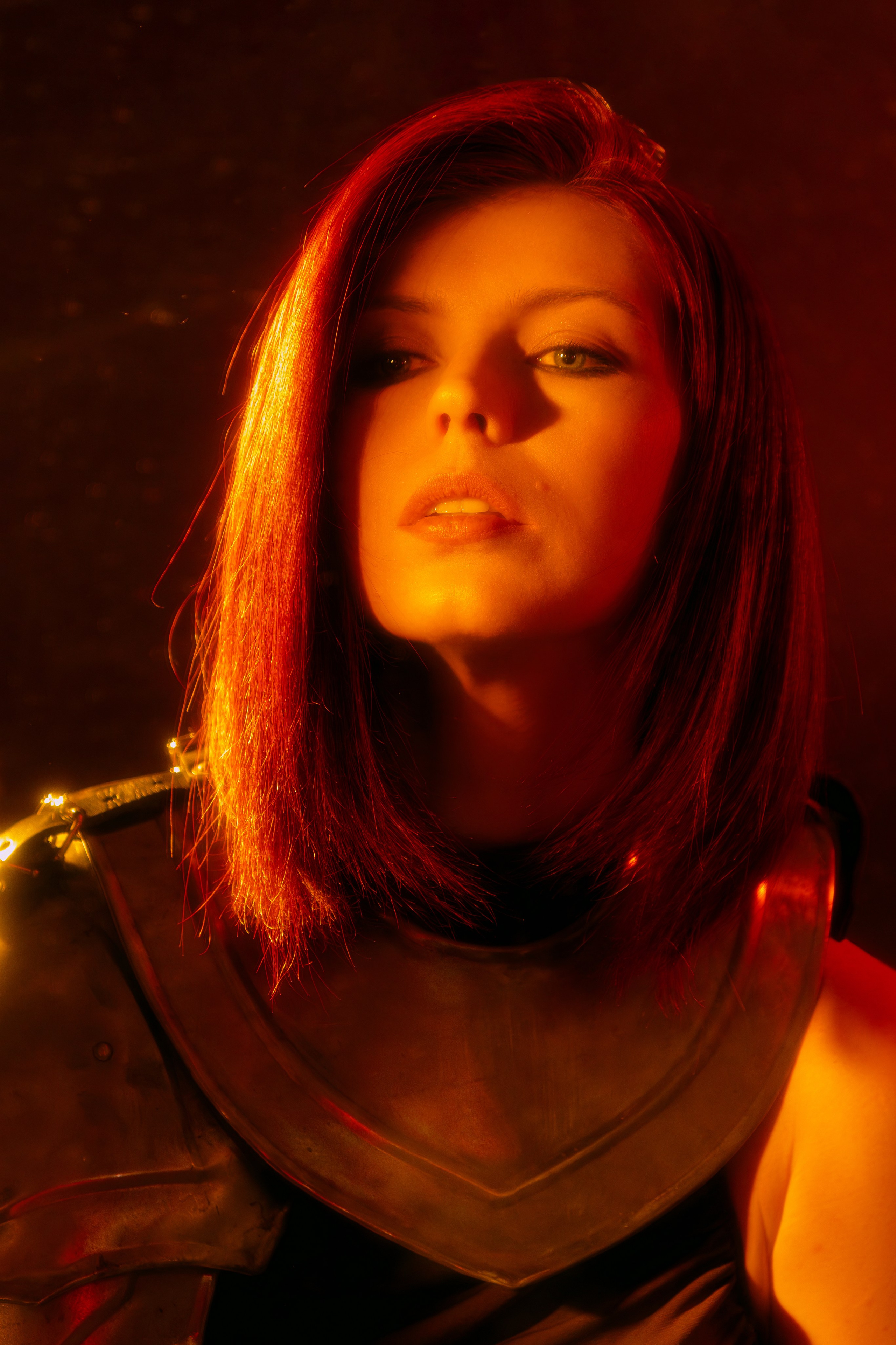 Женский креативный фотограф в Ростове на Дону. Прекрасный портрет девушки. Портретный фотограф Ростов-на-Дону. Женская эстетика и красота женского дела. 