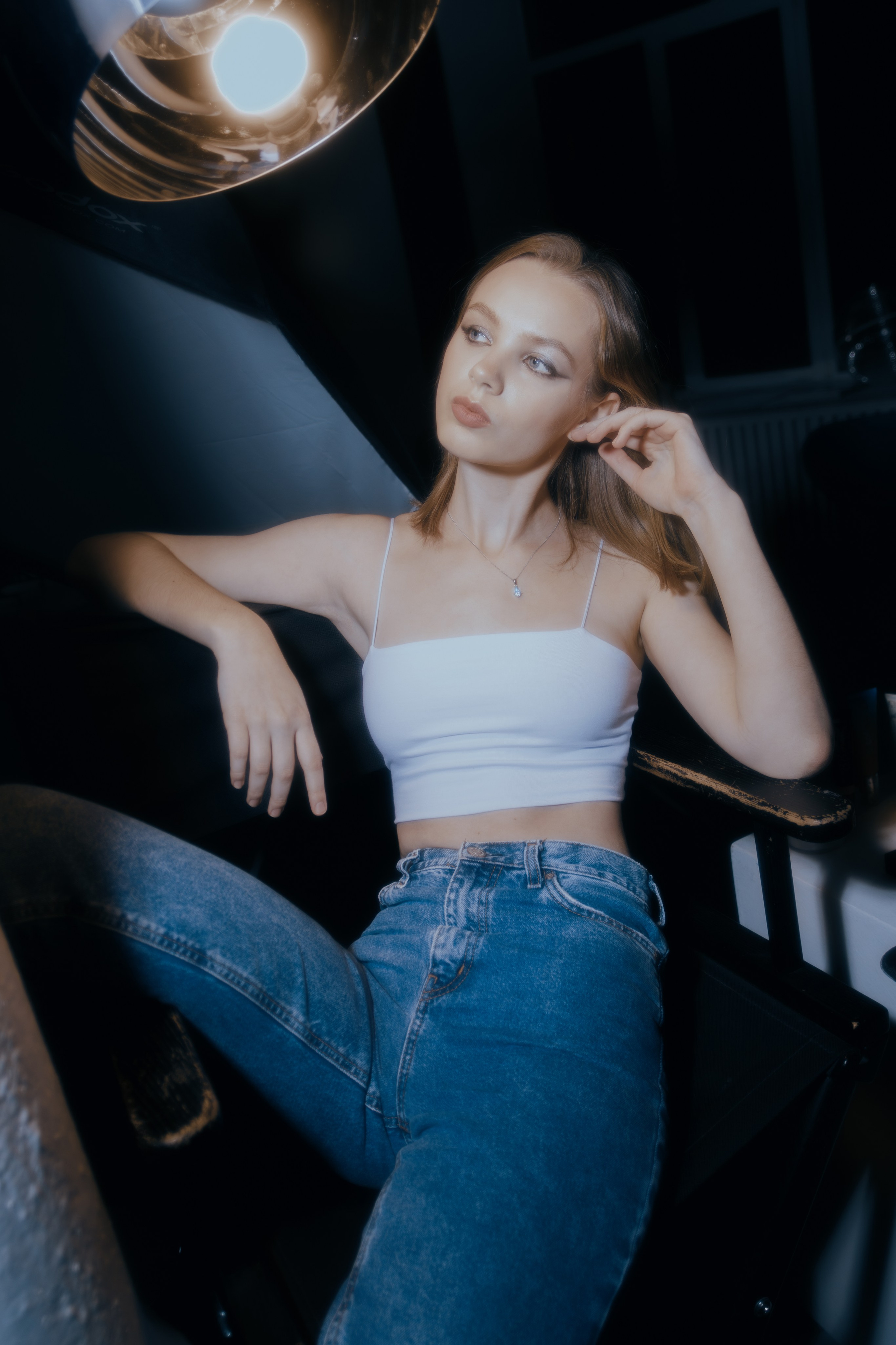 Фотосессия в стиле папарацци в Ростове-на-Дону, фотография женского модного портрета для журнала, фэшн фотограф Ростов-на-Дону.