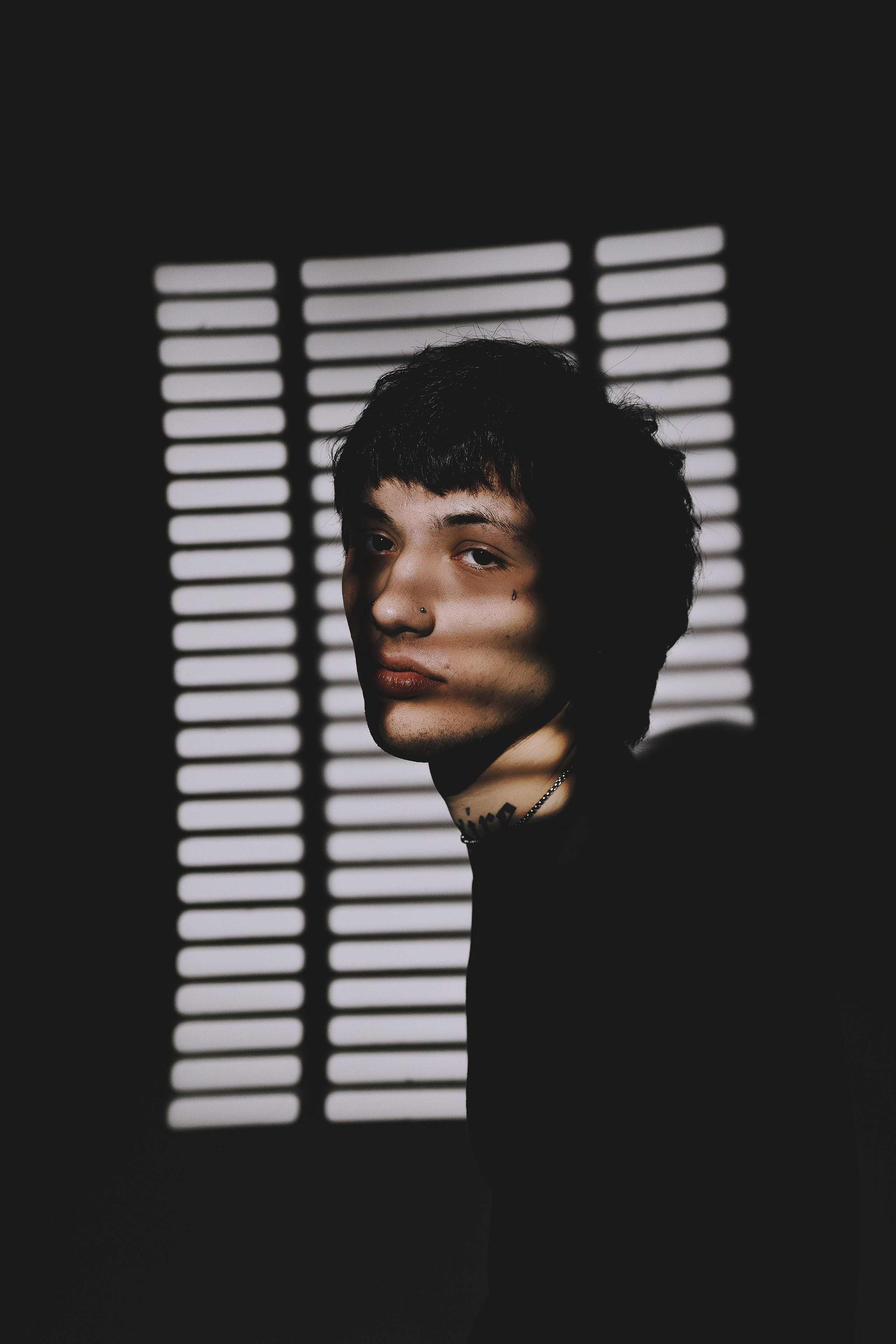 Красивая фотосессия Артура и Лилии в Ростове на Дону. Мужской и женский фотограф в Ростове на Дону. Женский портрет, эстетика красивой девушки