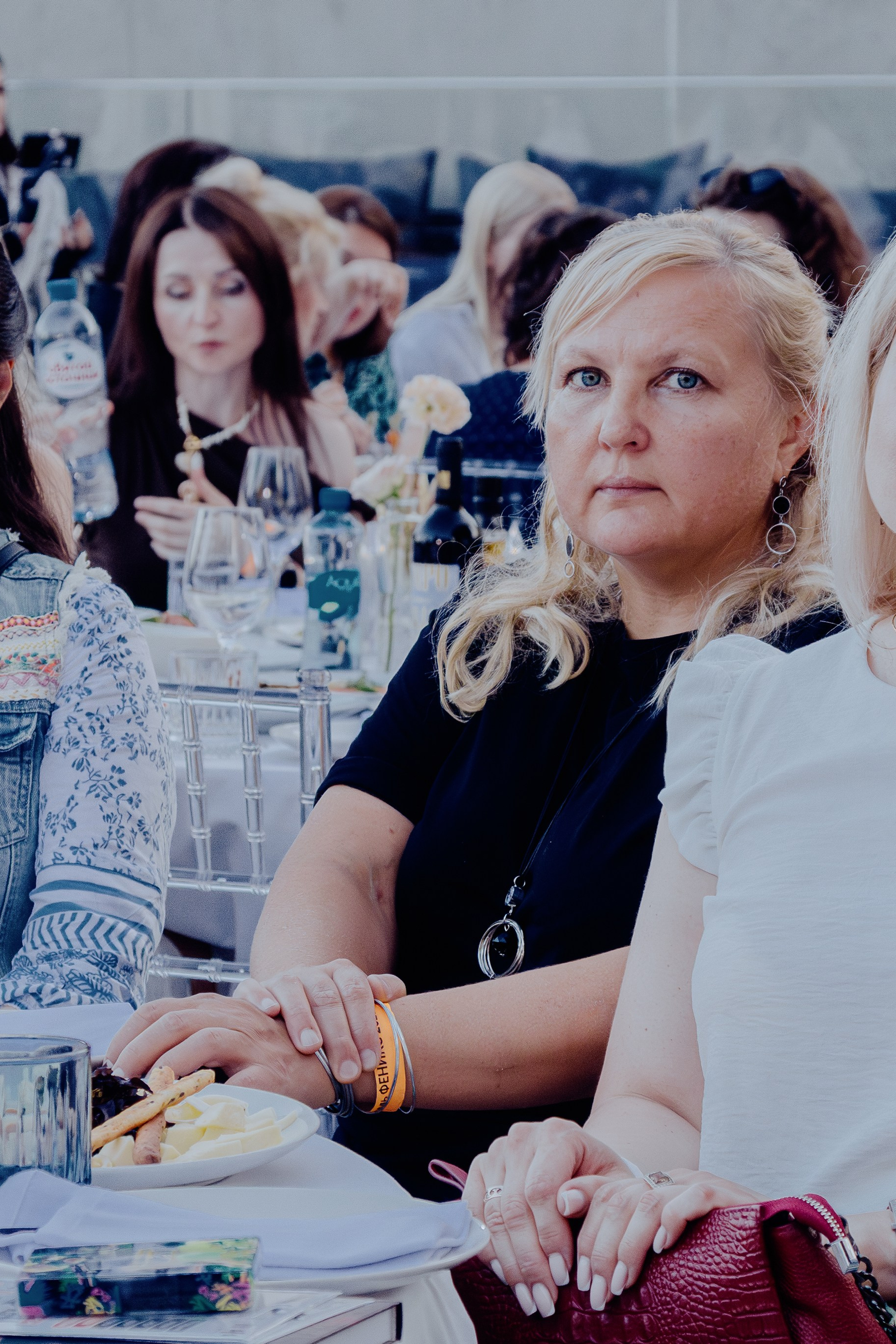 Репортажная съёмка корпоратива компании Феникс. Портретный фотограф в Ростове-на-Дону Антон Казарин