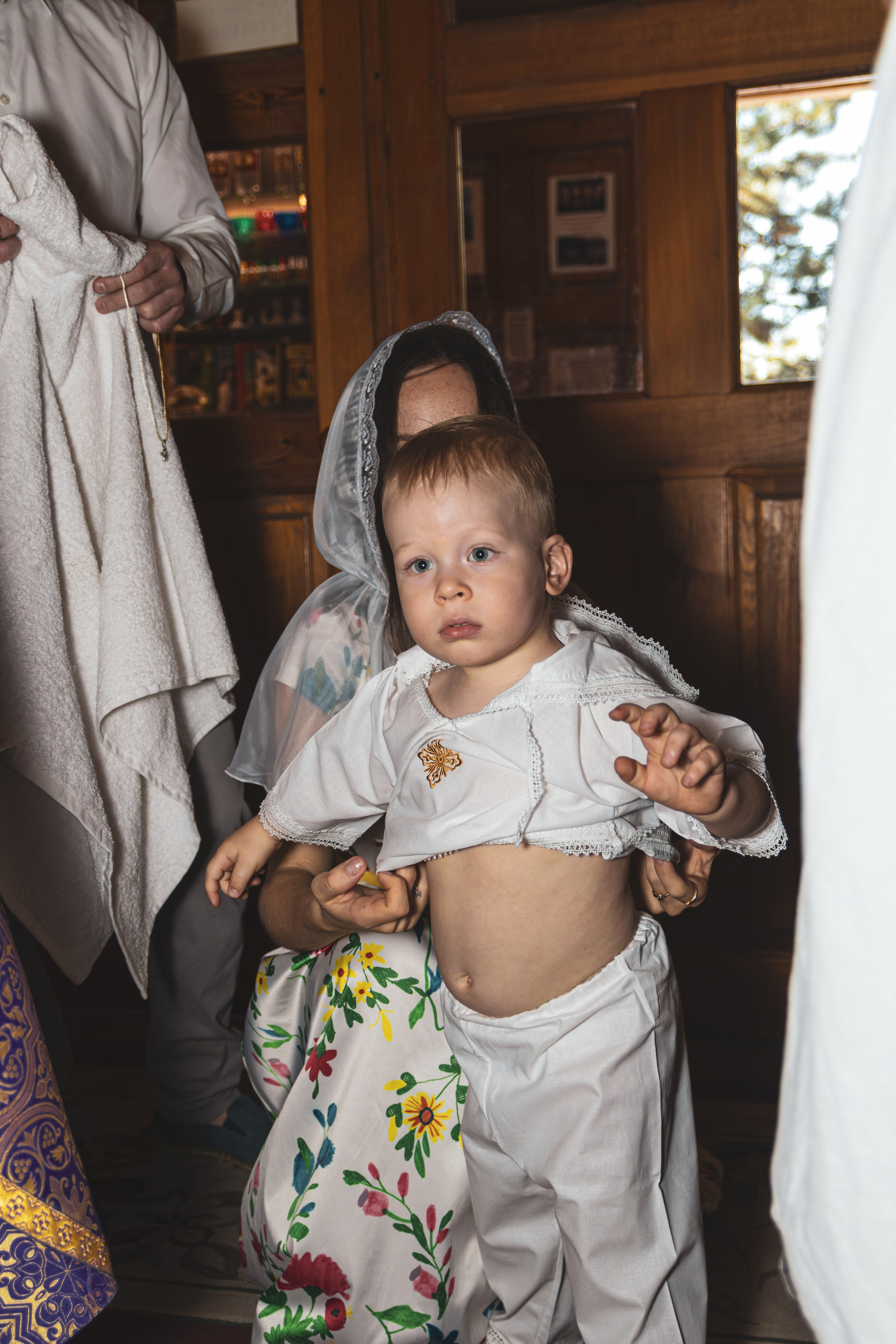 Фотограф крестин в Ростове на Дону, фотография в церке, храме, съёмка крестин в Ростове