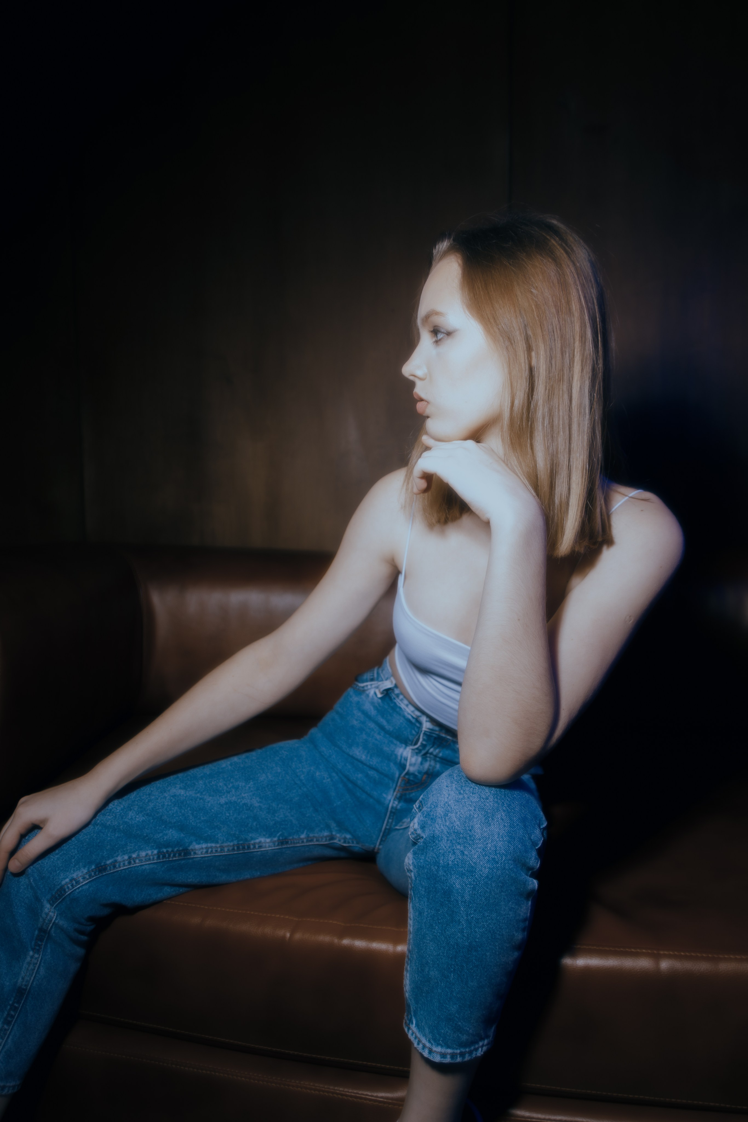 Фотосессия в стиле папарацци в Ростове-на-Дону, фотография женского модного портрета для журнала, фэшн фотограф Ростов-на-Дону.