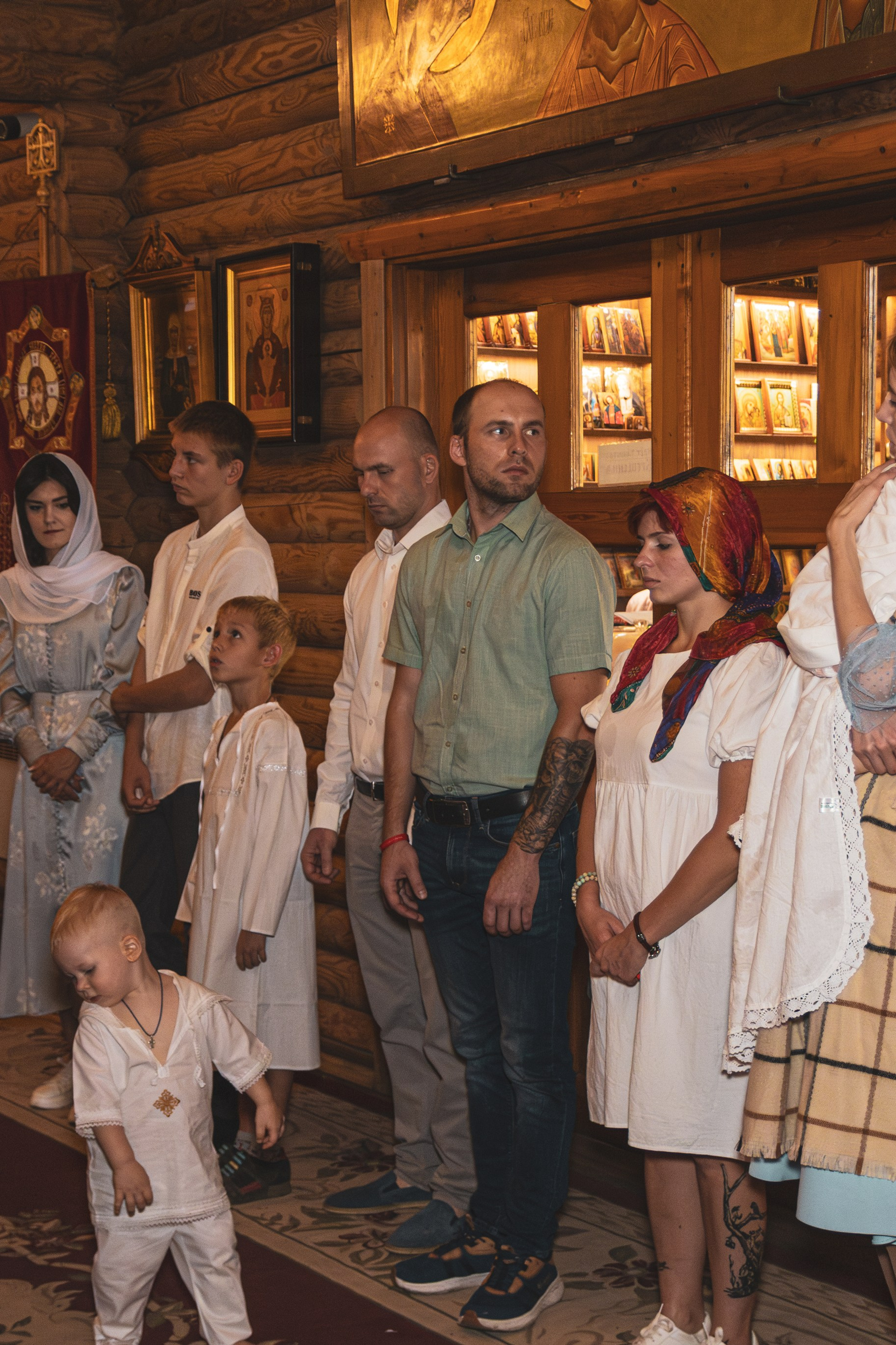 Фотограф крестин в Ростове на Дону, фотография в церке, храме, съёмка крестин в Ростове