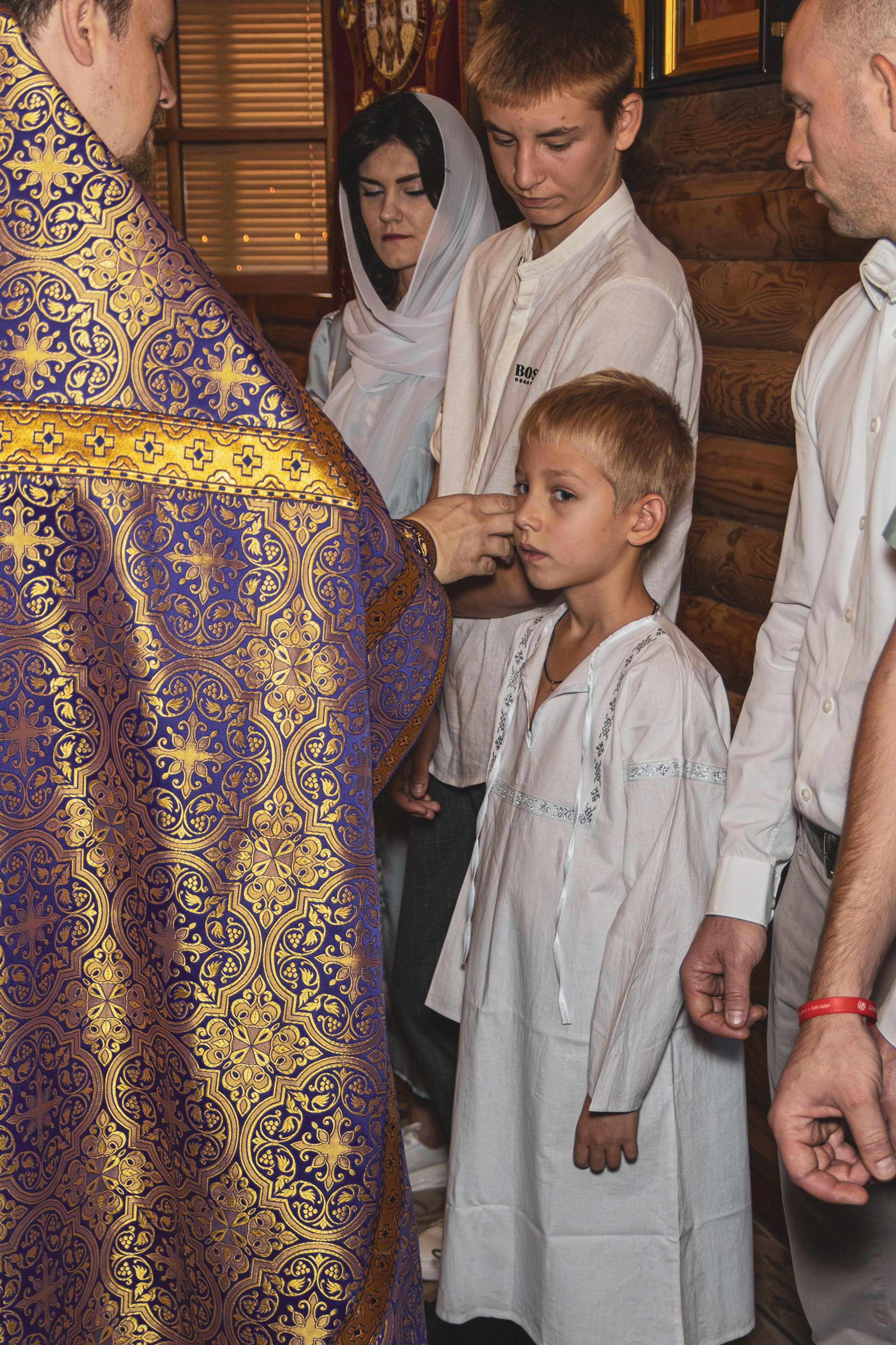 Фотограф крестин в Ростове на Дону, фотография в церке, храме, съёмка крестин в Ростове