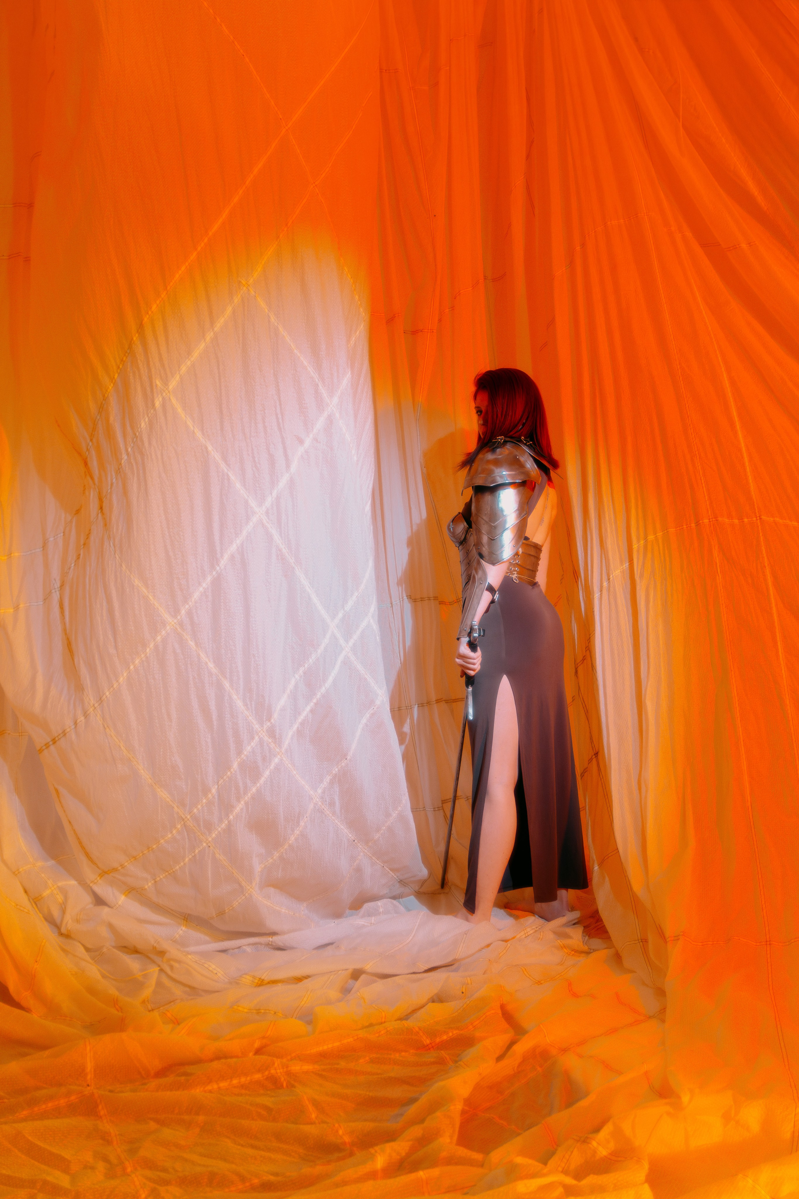 Женский креативный фотограф в Ростове на Дону. Прекрасный портрет девушки. Портретный фотограф Ростов-на-Дону. Женская эстетика и красота женского дела. 