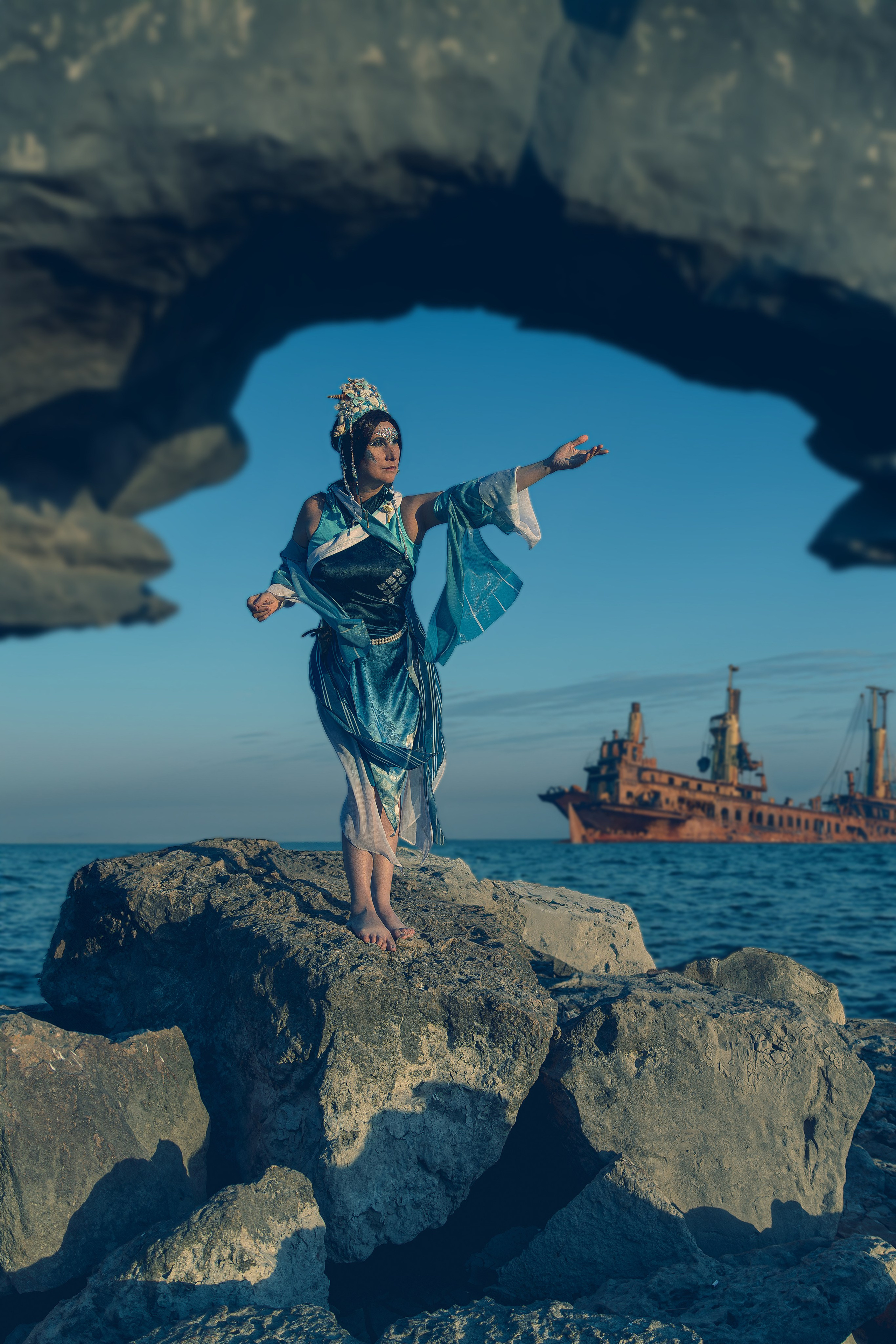 Фэнтези морской фотопроект в Ростове-на-Дону. Креативный фэнтези проект на тему моря в Ростове-на-Дону. Арт фотограф LaKazaretto портфолио. Женский фотограф Антон Казарин в Ростове-на-Дону.