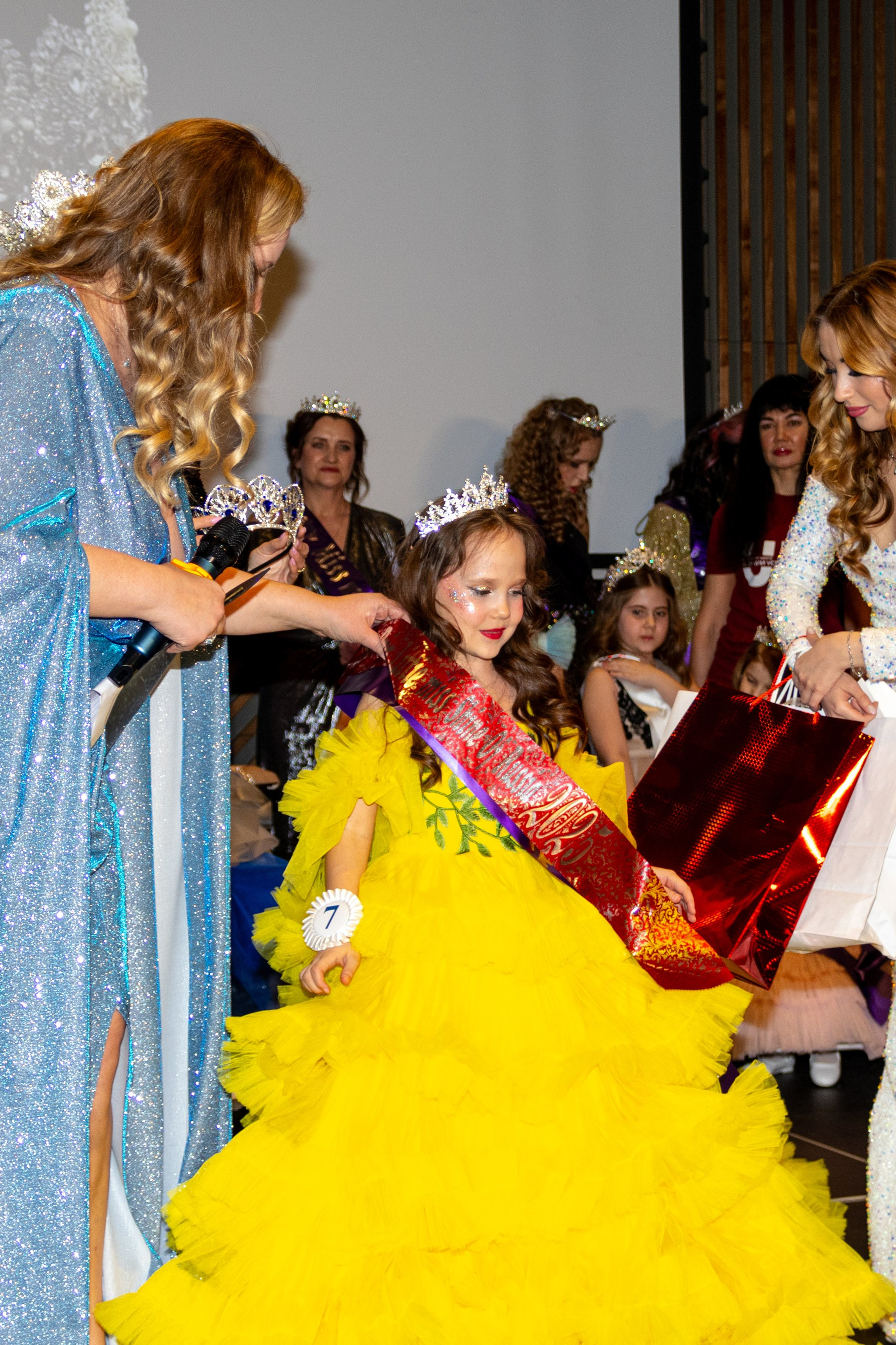 Конкурс красоты "Мисс Shine of Russia" 2025. Портретный фотограф в Ростове-на-Дону Антон Казарин