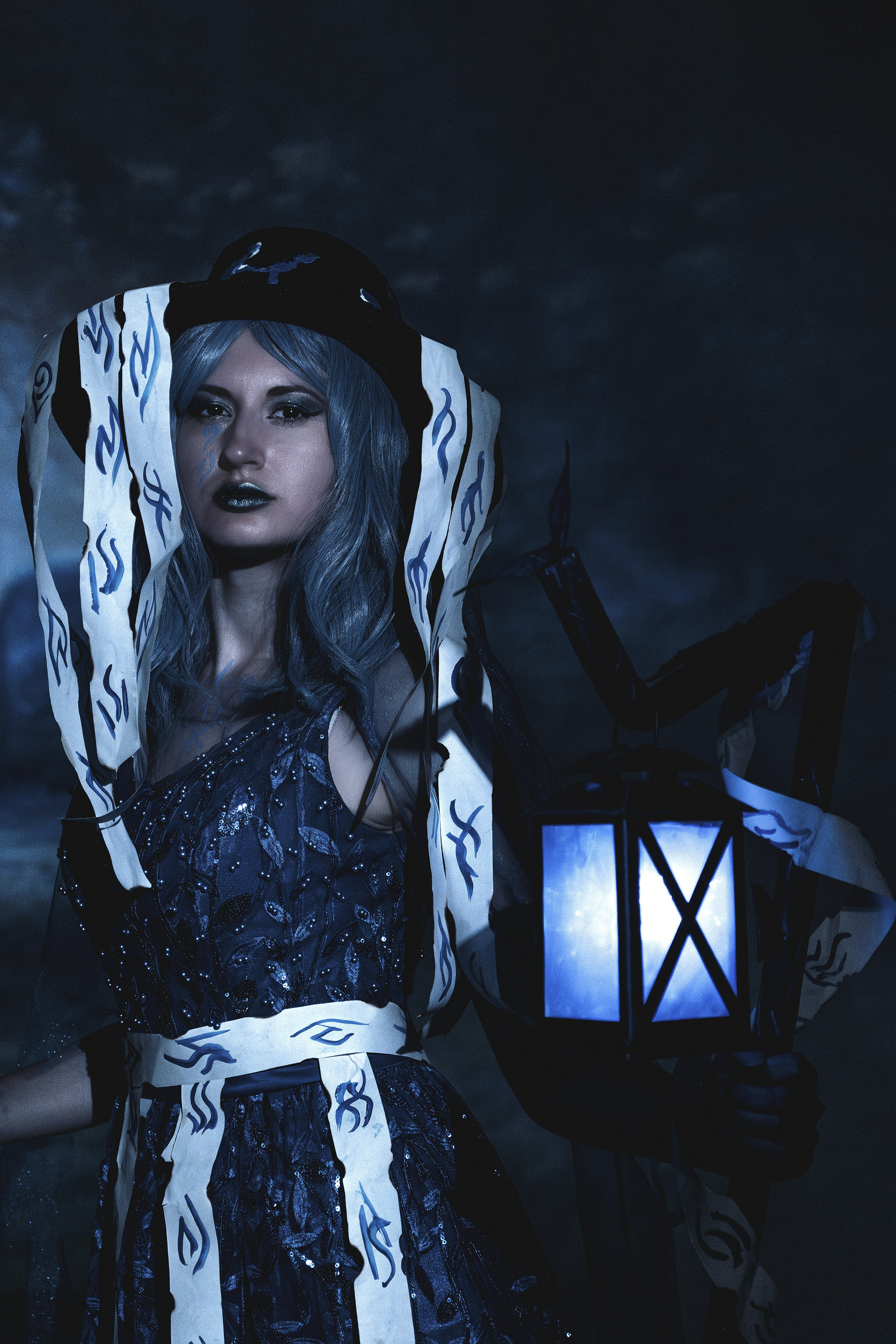 Креативный фотопроект в Ростове-на-Дону в образах Огненного пантеона. Огненный персонажи на творческой съёмке в Ростове-на-Дону. Женский фотограф в Ростове-на-Дону.