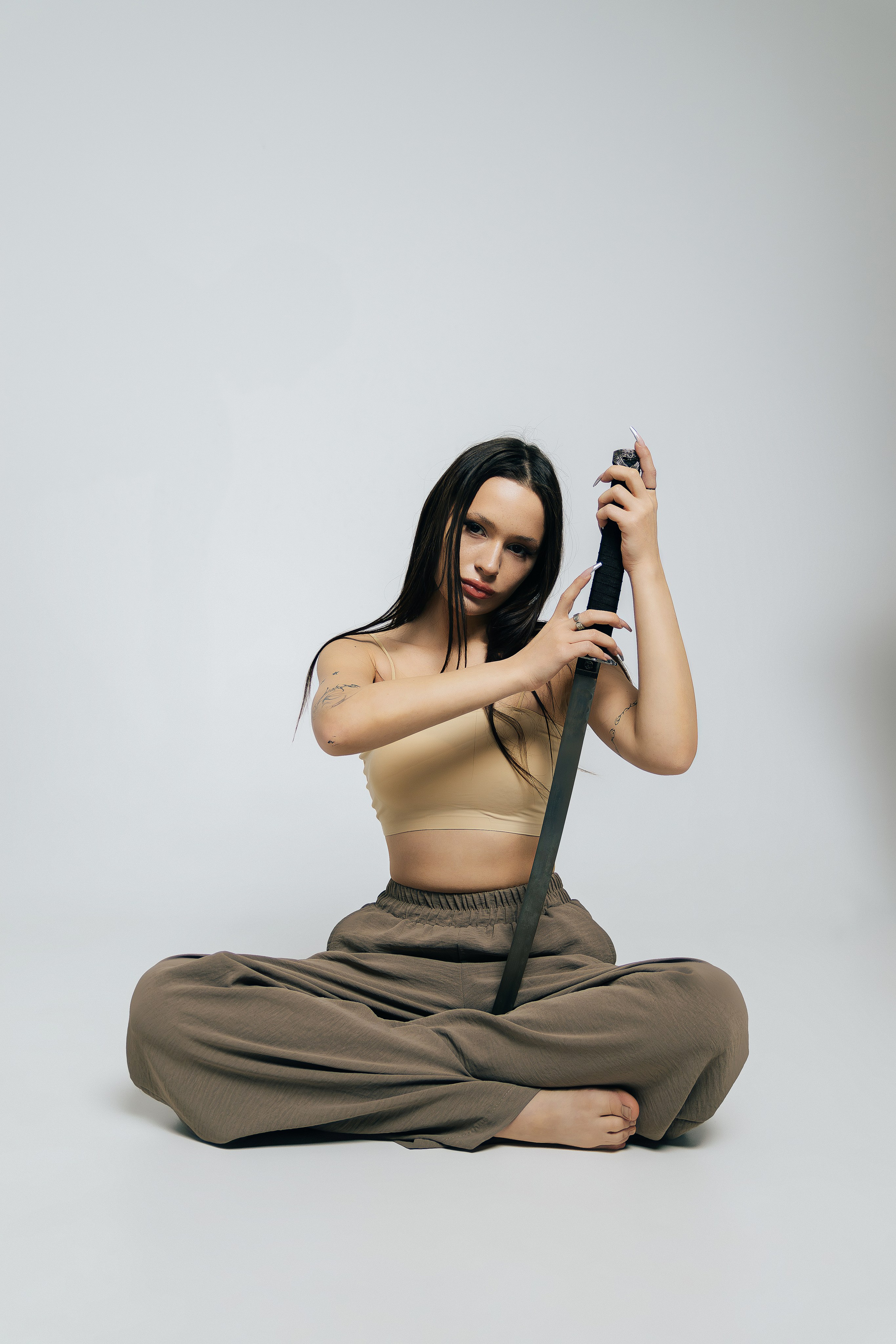 Красивая фотосессия Артура и Лилии в Ростове на Дону. Мужской и женский фотограф в Ростове на Дону. Женский портрет, эстетика красивой девушки