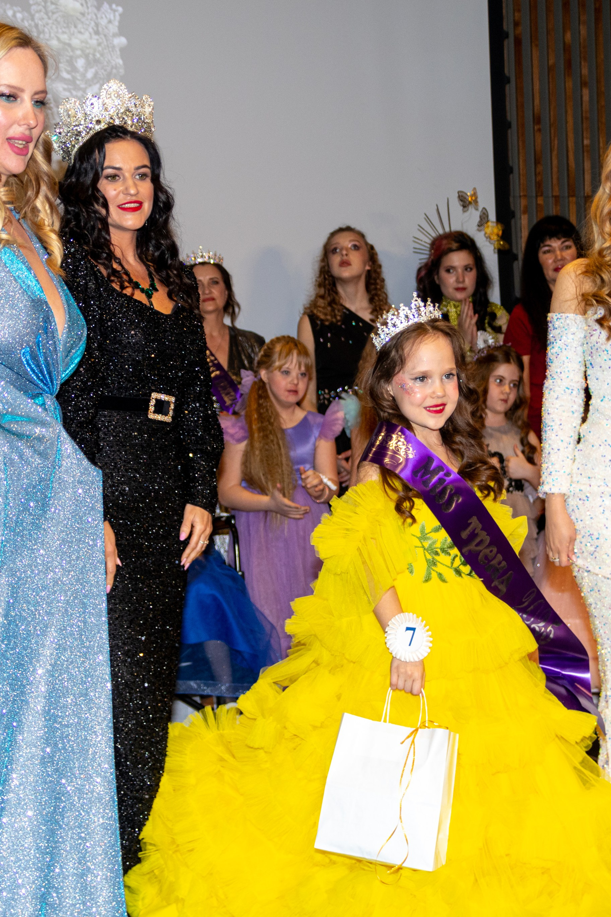 Конкурс красоты "Мисс Shine of Russia" 2025. Портретный фотограф в Ростове-на-Дону Антон Казарин