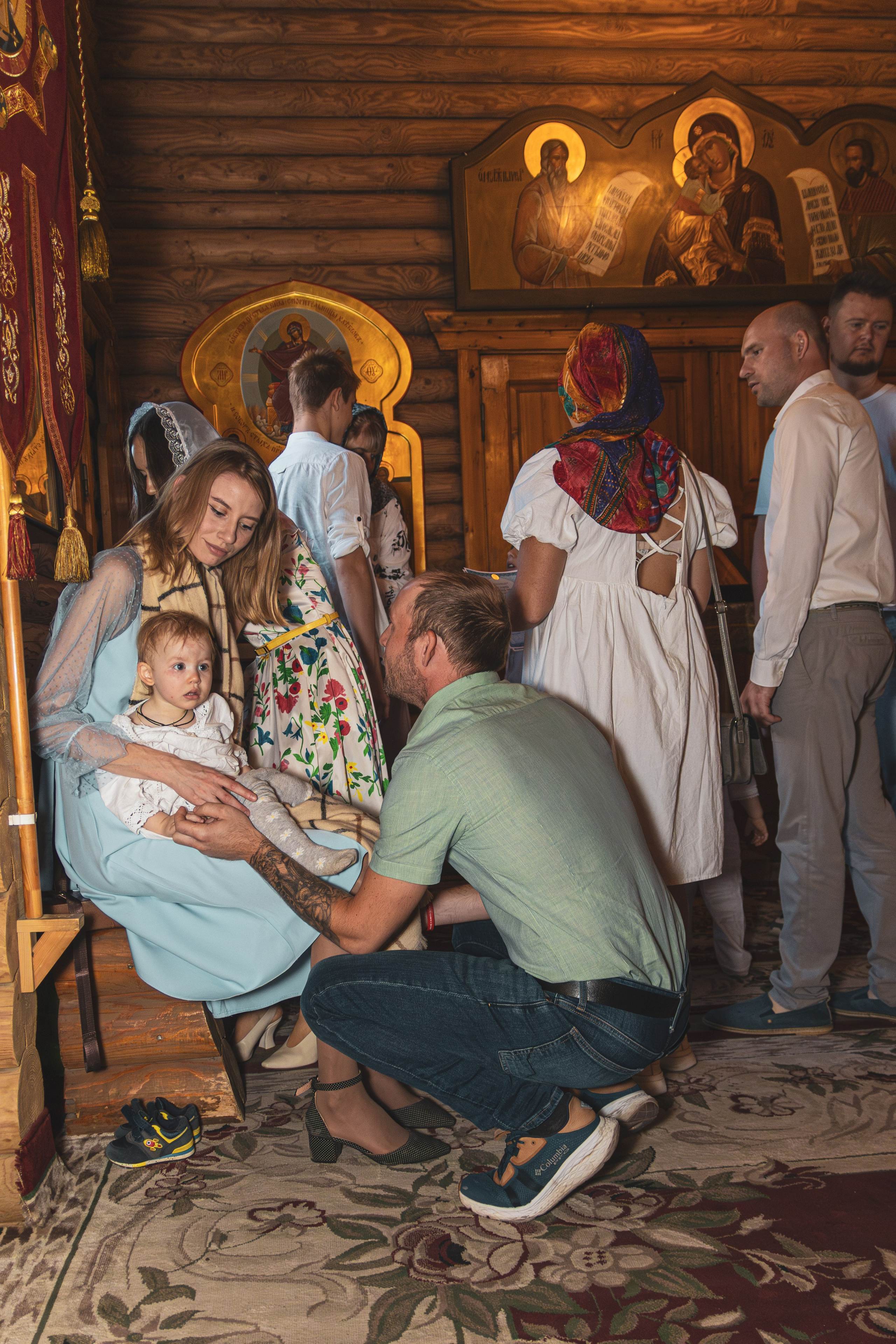 Фотограф крестин в Ростове на Дону, фотография в церке, храме, съёмка крестин в Ростове