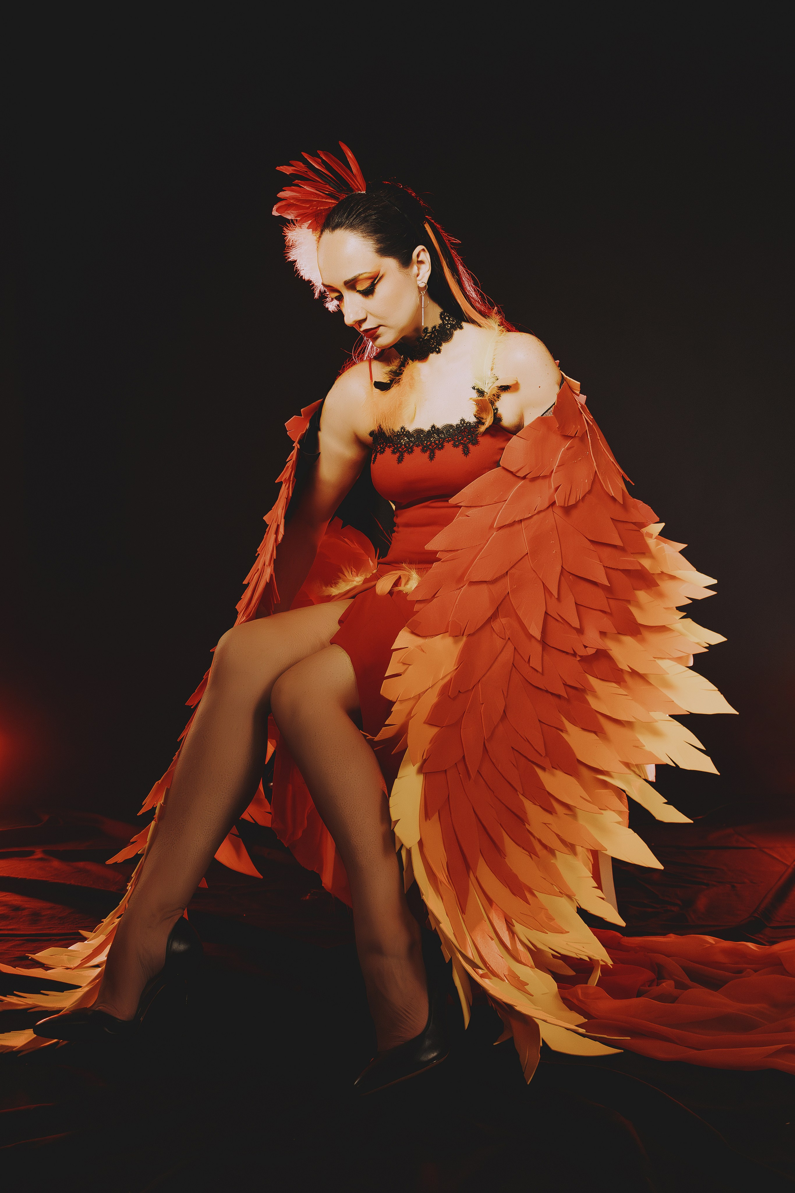 Креативный фотопроект в Ростове-на-Дону в образах Огненного пантеона. Огненный персонажи на творческой съёмке в Ростове-на-Дону. Женский фотограф в Ростове-на-Дону.