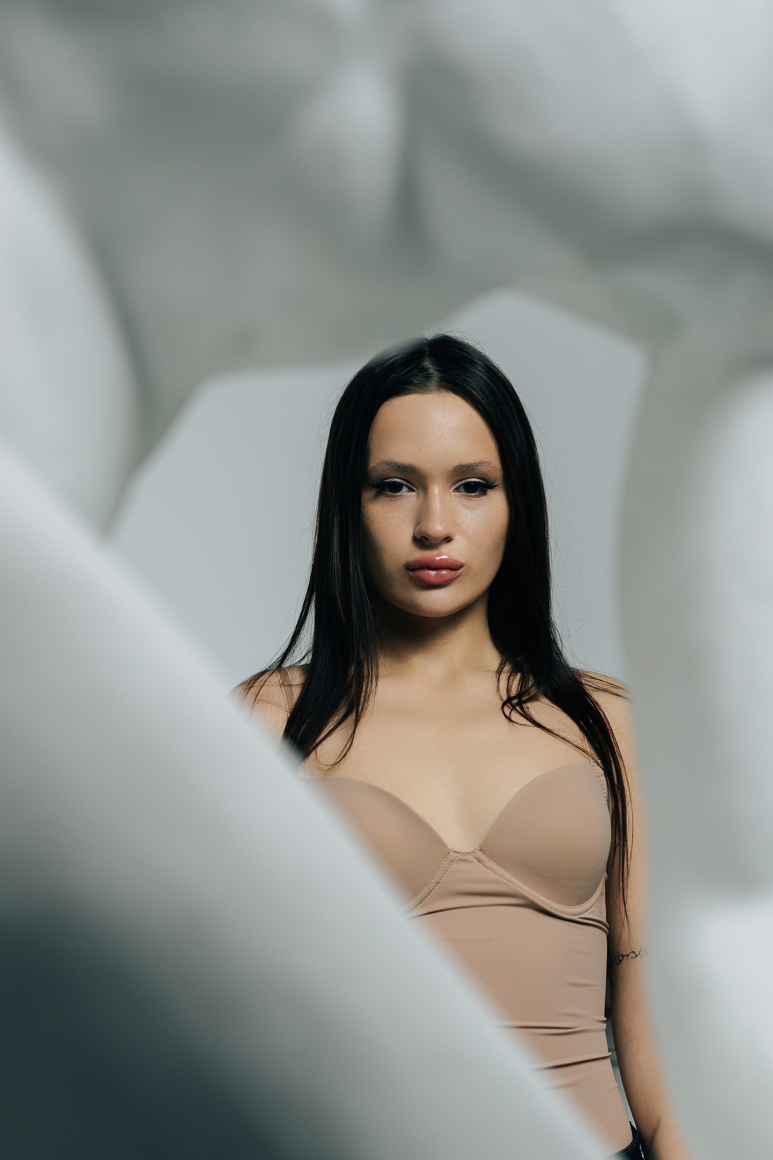 Красивая фотосессия Артура и Лилии в Ростове на Дону. Мужской и женский фотограф в Ростове на Дону. Женский портрет, эстетика красивой девушки