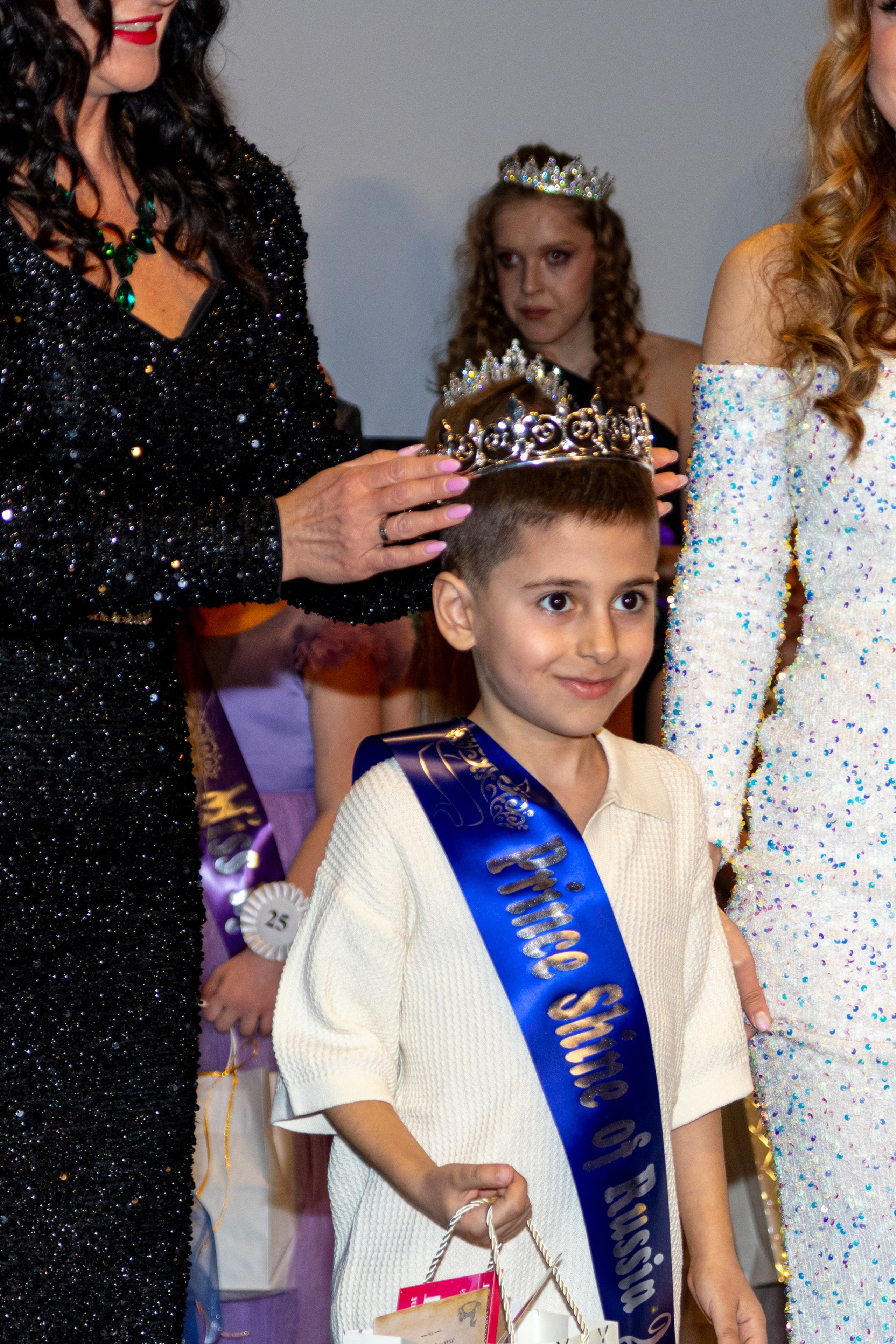 Конкурс красоты "Мисс Shine of Russia" 2025. Портретный фотограф в Ростове-на-Дону Антон Казарин