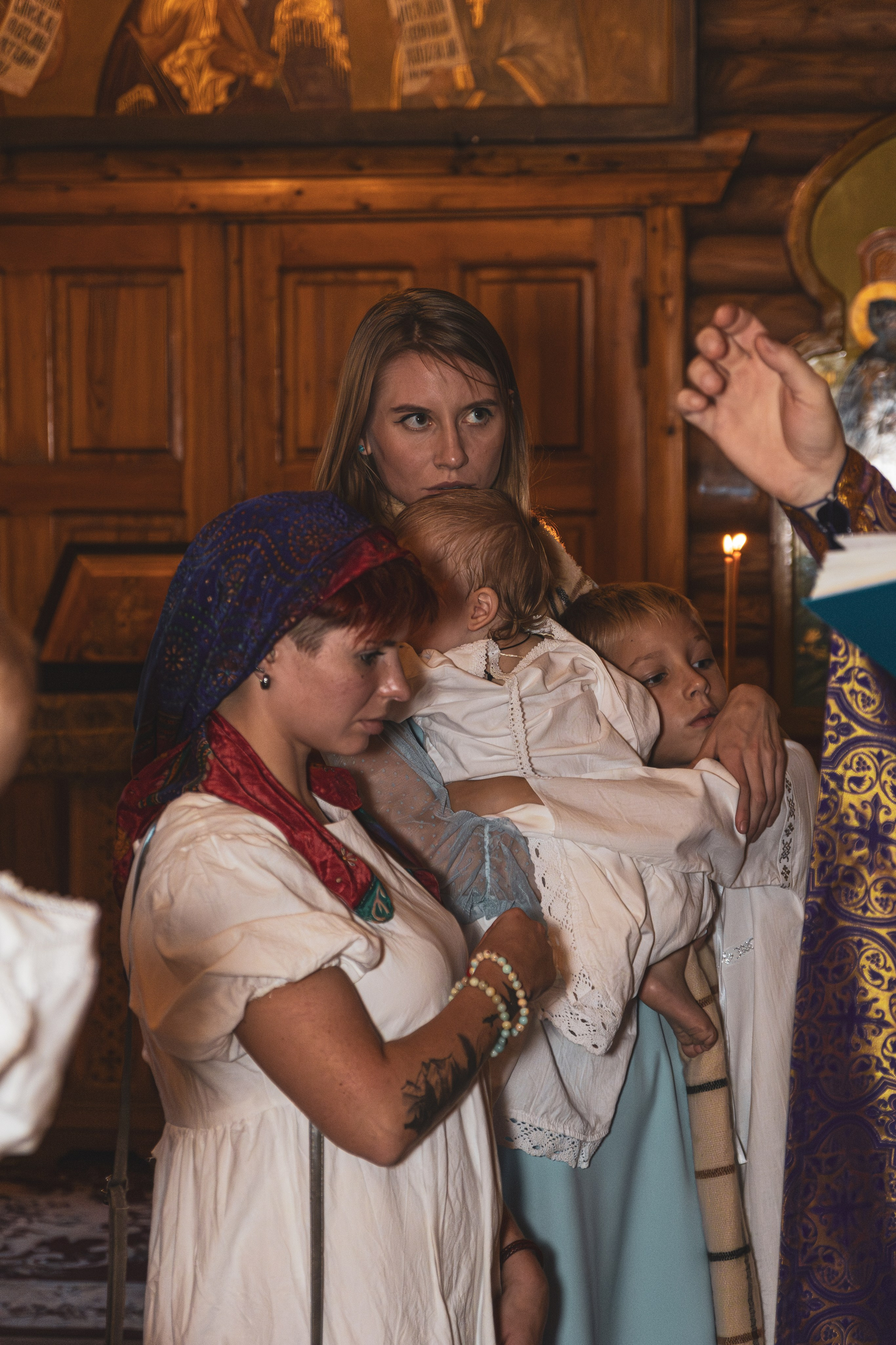 Фотограф крестин в Ростове на Дону, фотография в церке, храме, съёмка крестин в Ростове