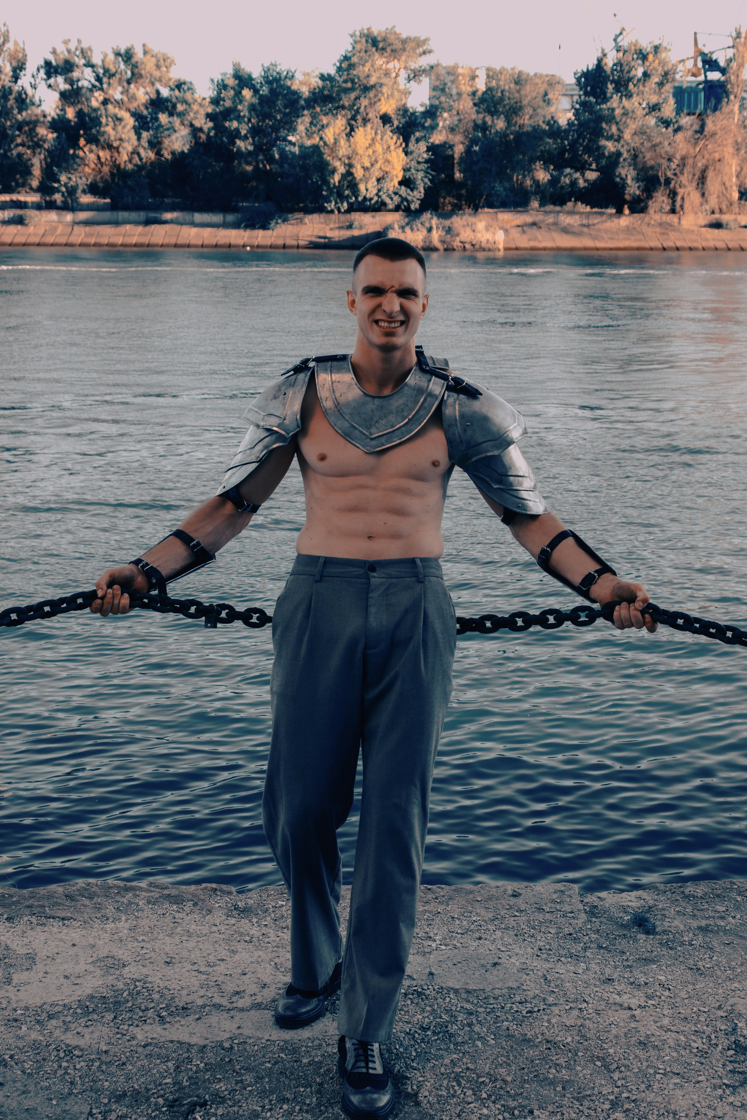 Фотосессия в рыцарских доспехах в Ростове-на-Дону