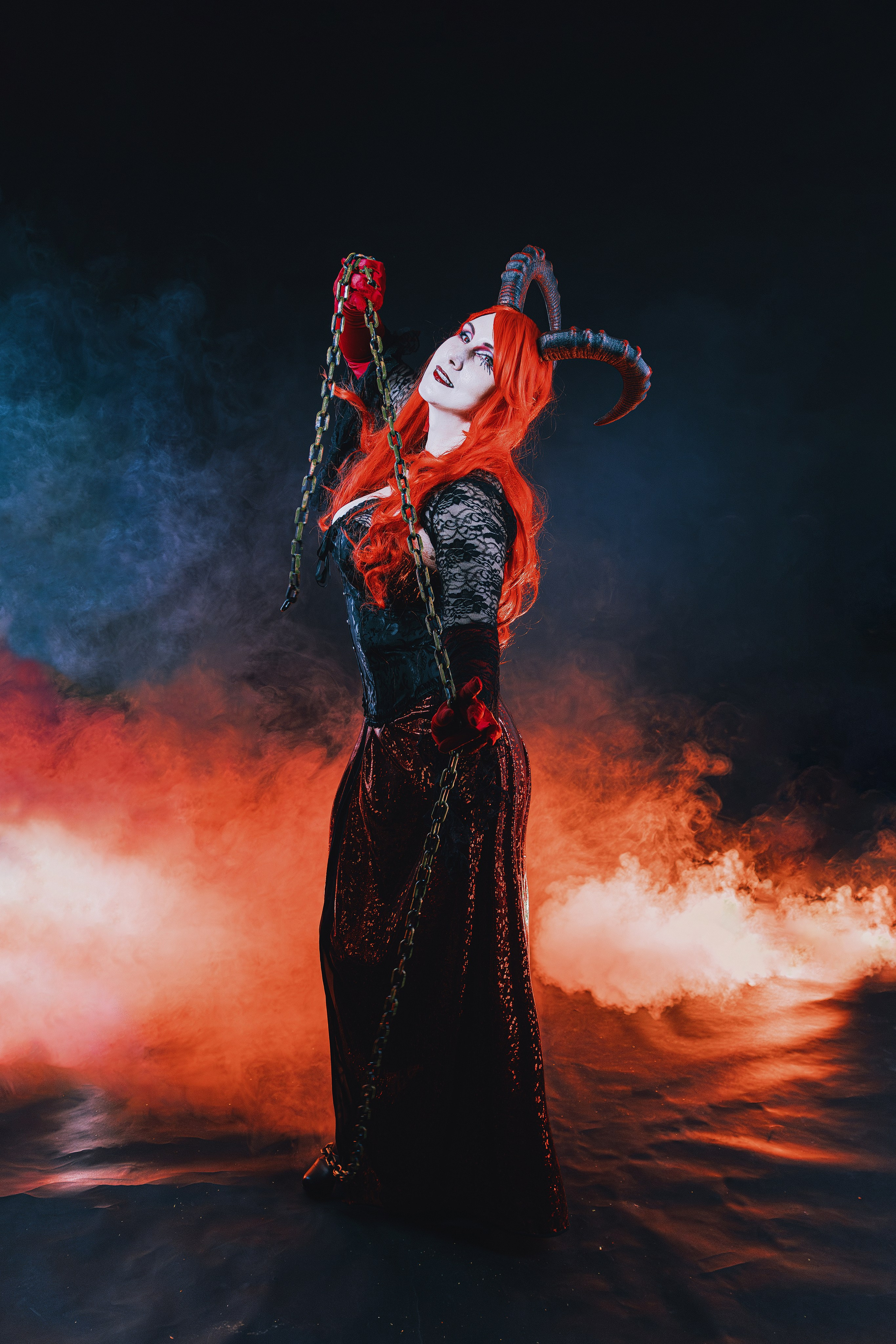Креативный фотопроект в Ростове-на-Дону в образах Огненного пантеона. Огненный персонажи на творческой съёмке в Ростове-на-Дону. Женский фотограф в Ростове-на-Дону.