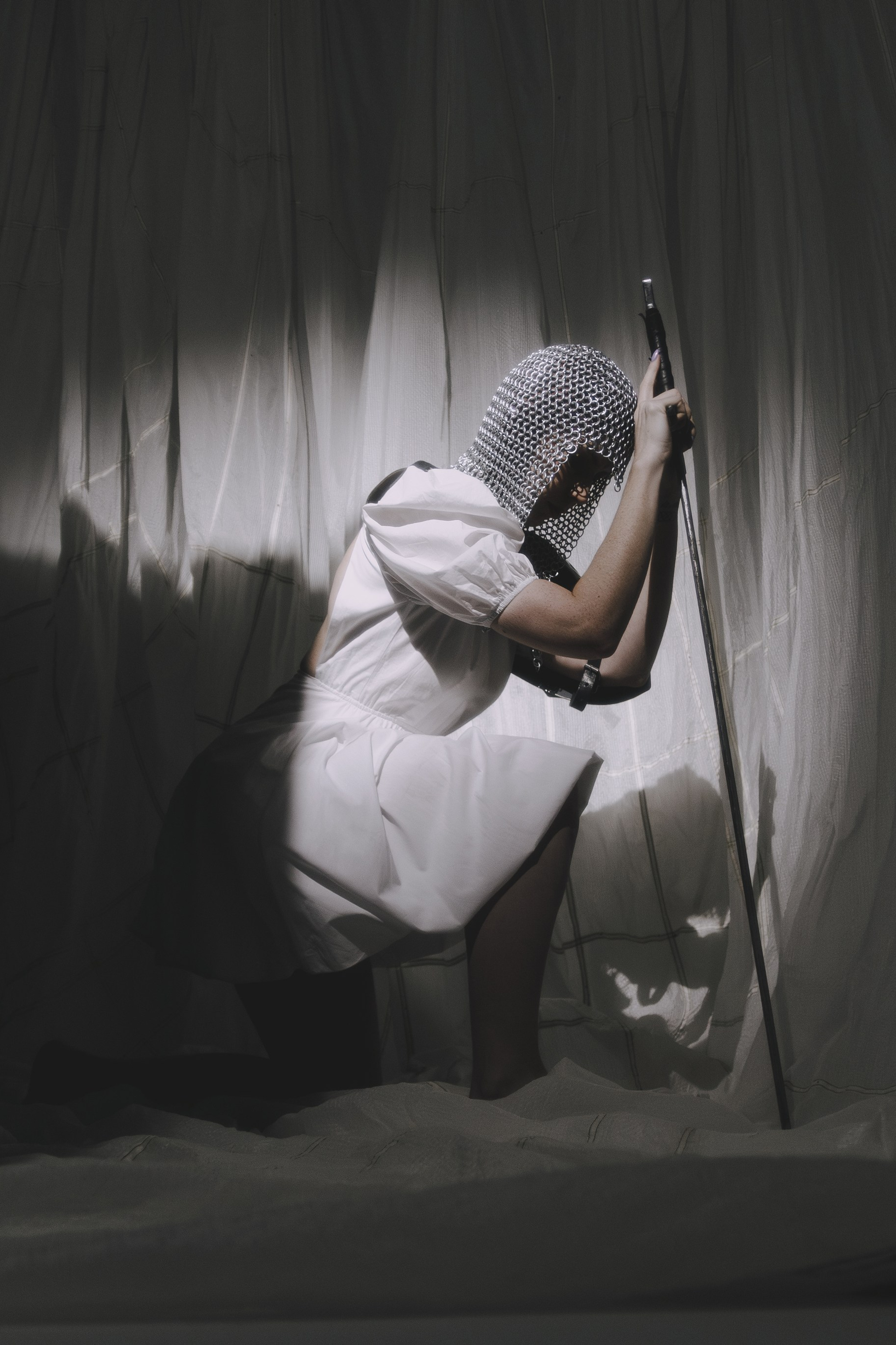 Женский креативный фотограф в Ростове на Дону. Прекрасный портрет девушки. Портретный фотограф Ростов-на-Дону. Женская эстетика и красота женского дела. 