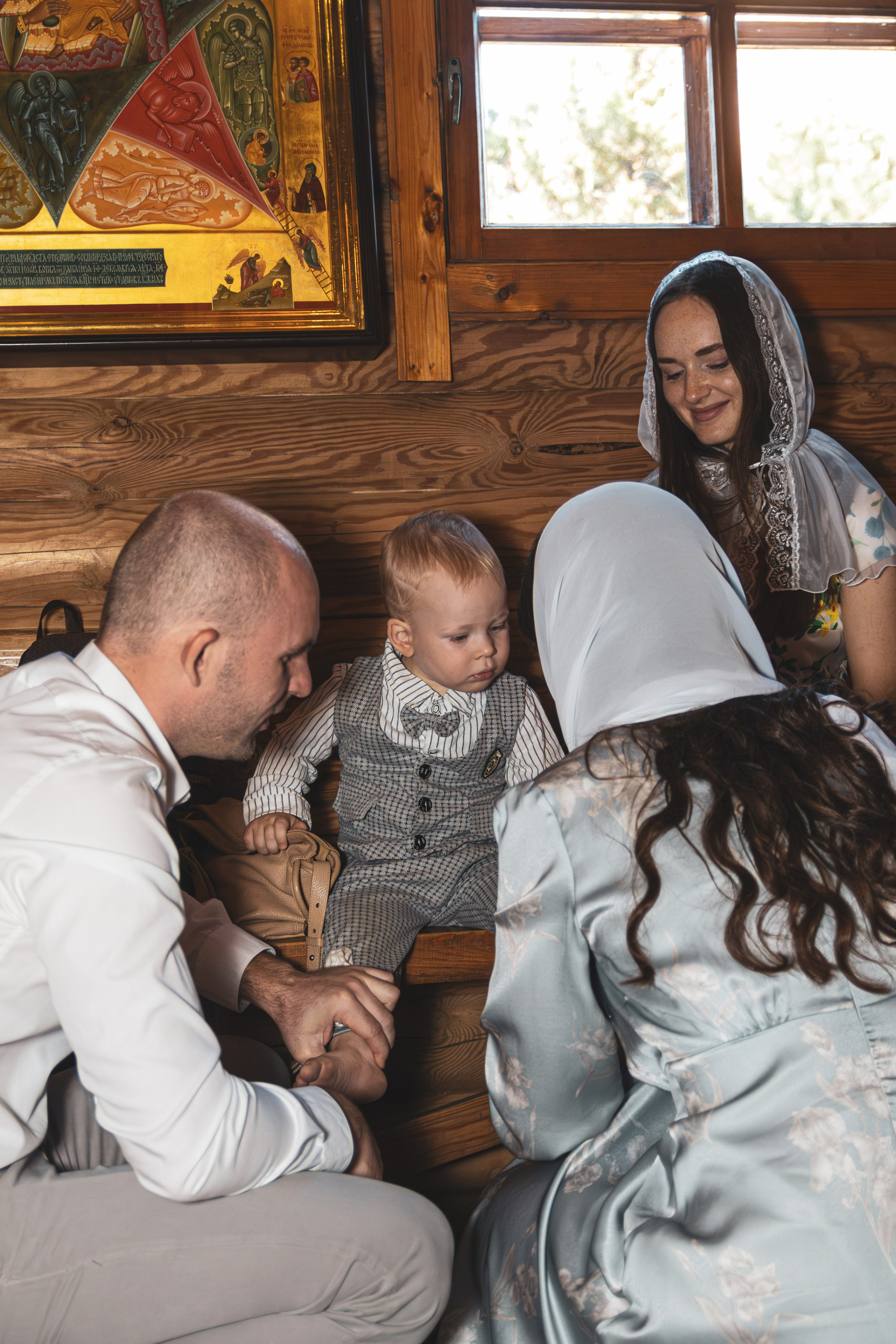 Фотограф крестин в Ростове на Дону, фотография в церке, храме, съёмка крестин в Ростове