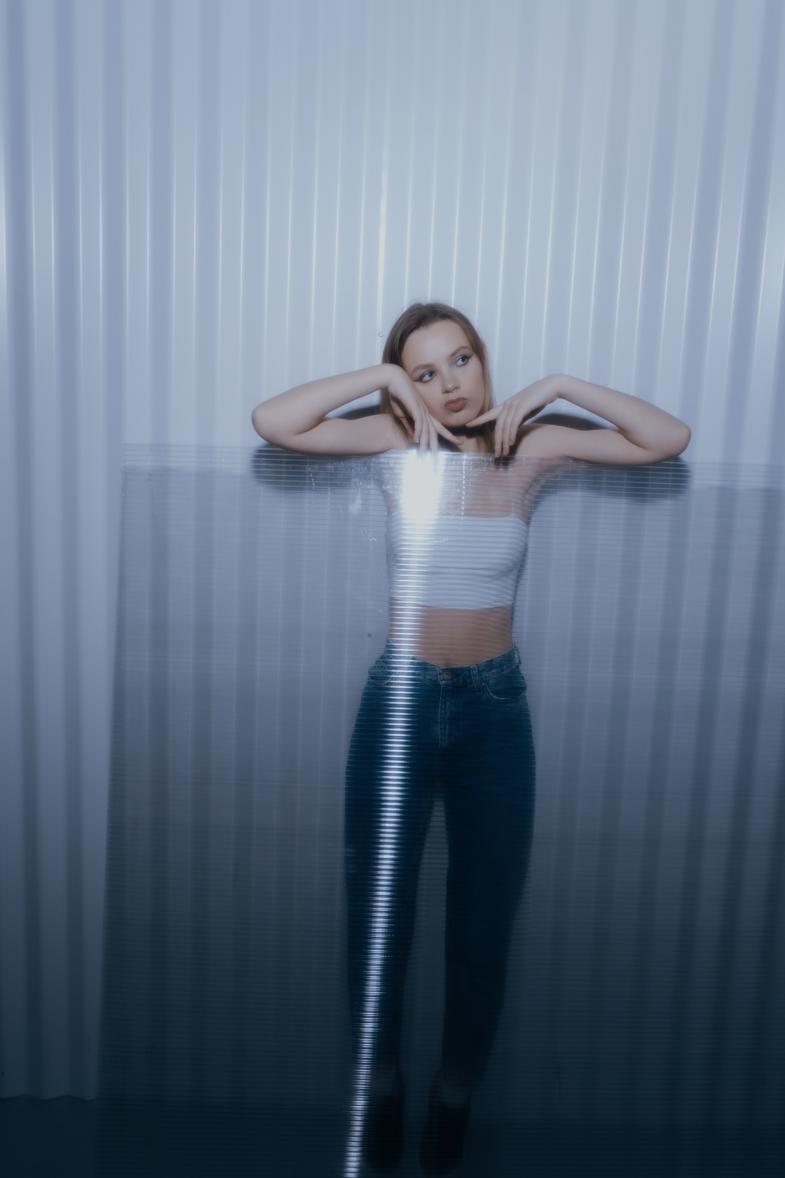 Фотосессия в стиле папарацци в Ростове-на-Дону, фотография женского модного портрета для журнала, фэшн фотограф Ростов-на-Дону.