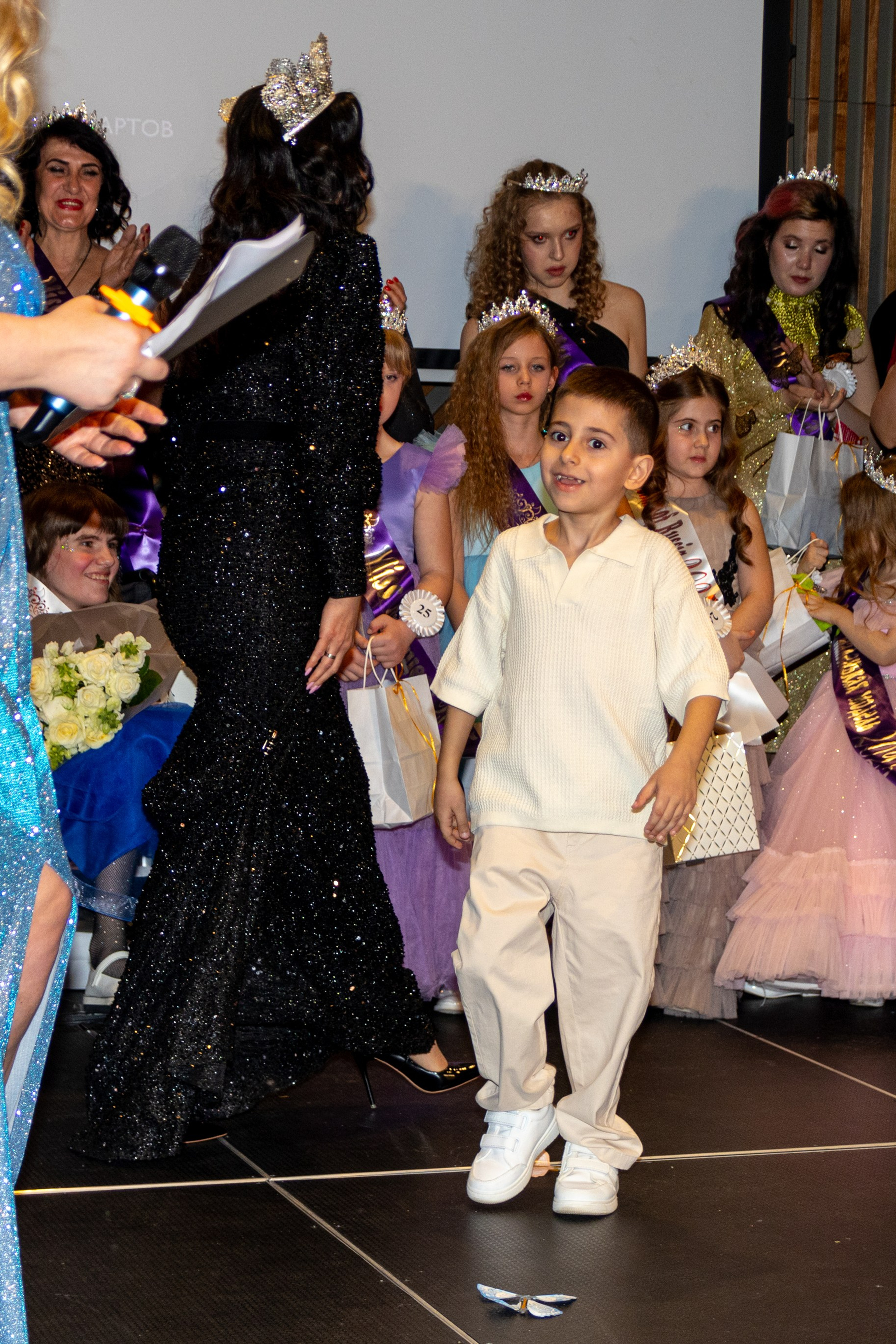 Конкурс красоты "Мисс Shine of Russia" 2025. Портретный фотограф в Ростове-на-Дону Антон Казарин