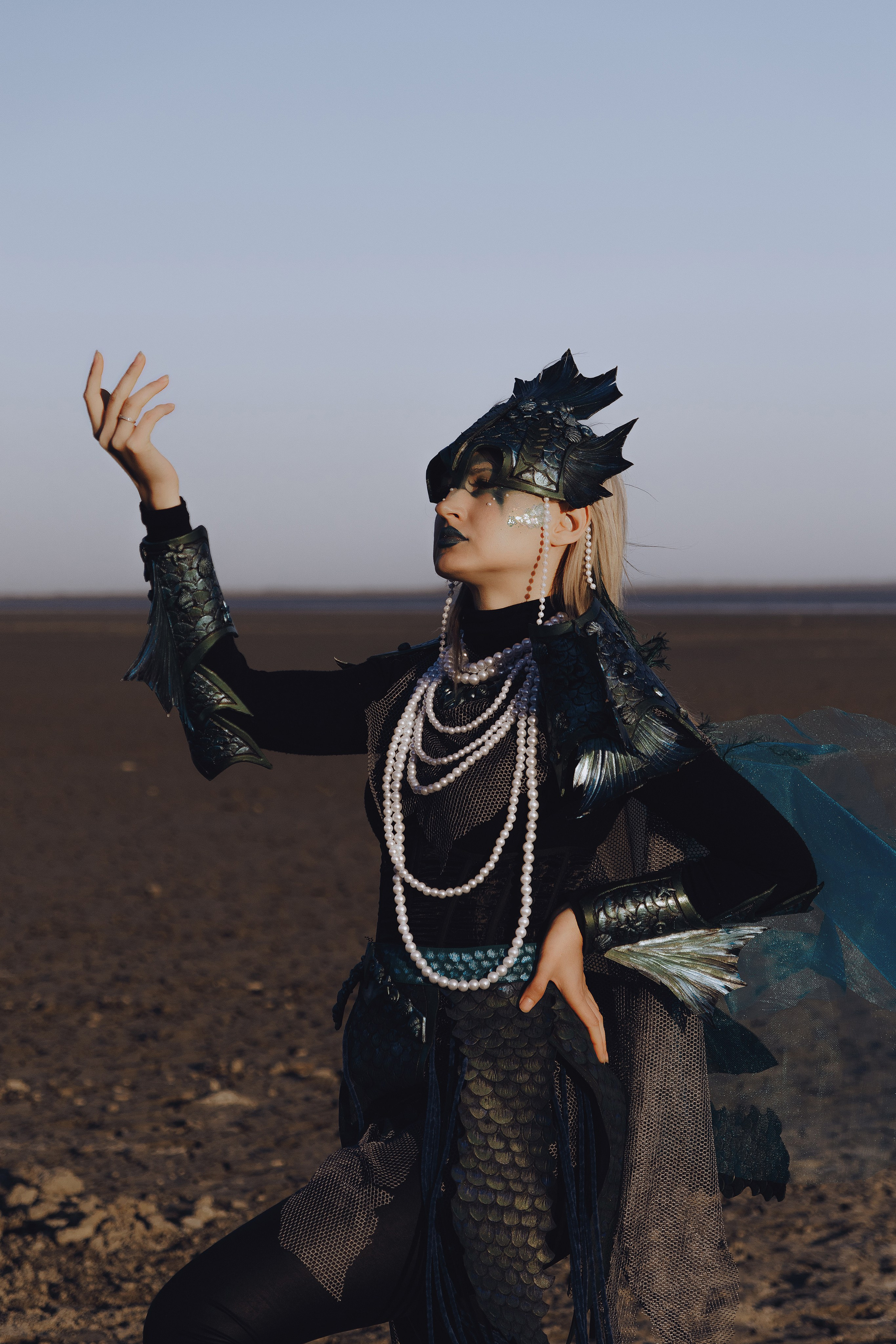 Фэнтези морской фотопроект в Ростове-на-Дону. Креативный фэнтези проект на тему моря в Ростове-на-Дону. Арт фотограф LaKazaretto портфолио. Женский фотограф Антон Казарин в Ростове-на-Дону.