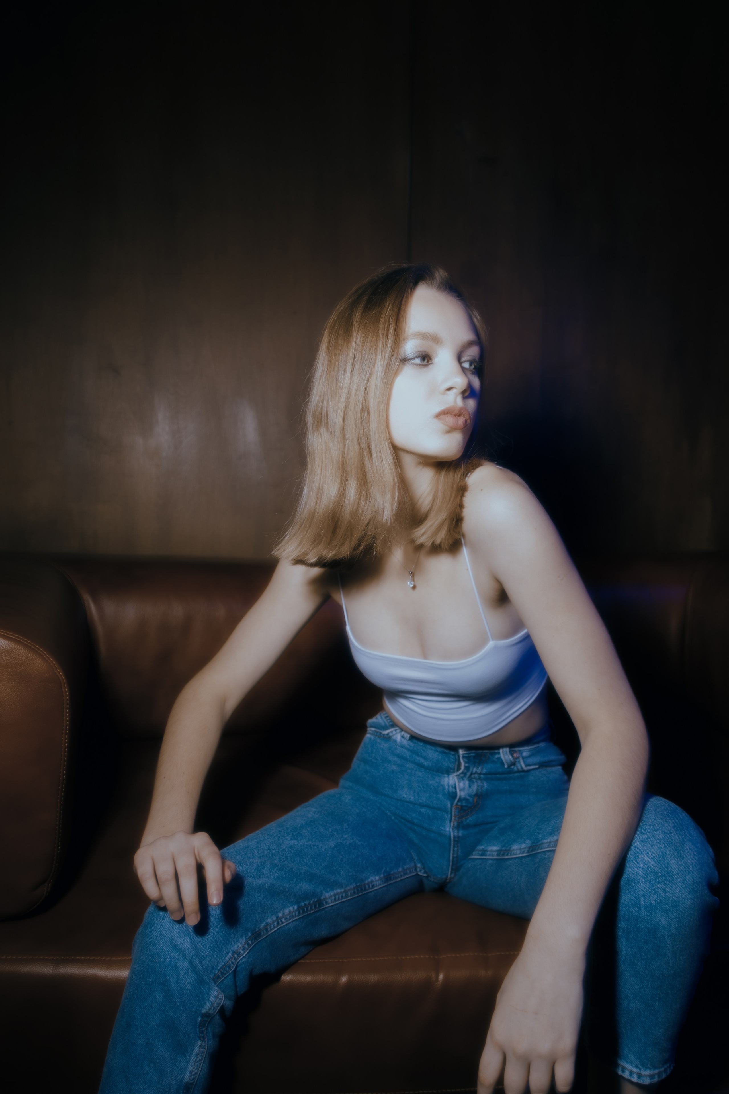 Фотосессия в стиле папарацци в Ростове-на-Дону, фотография женского модного портрета для журнала, фэшн фотограф Ростов-на-Дону.