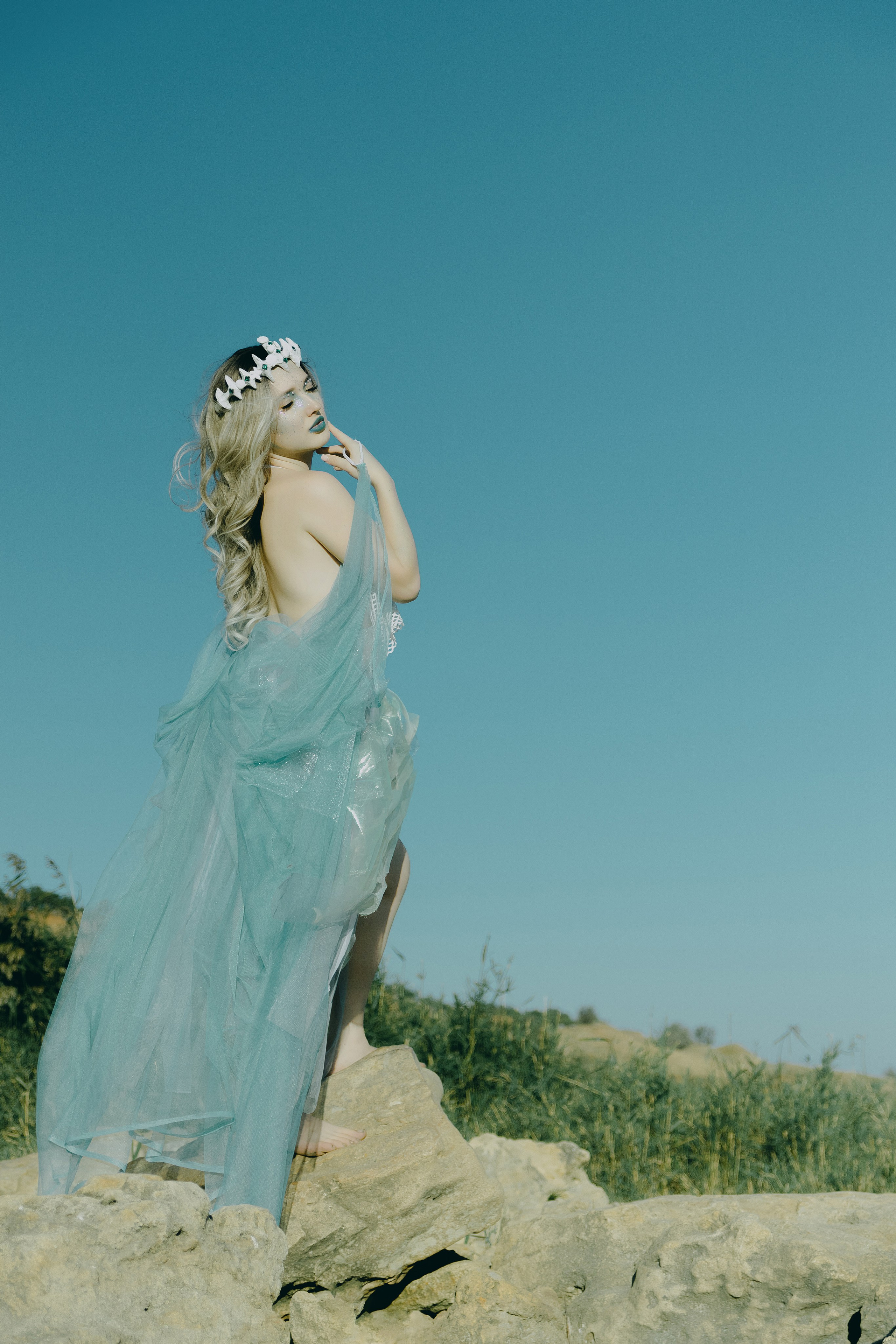 Фэнтези морской фотопроект в Ростове-на-Дону. Креативный фэнтези проект на тему моря в Ростове-на-Дону. Арт фотограф LaKazaretto портфолио. Женский фотограф Антон Казарин в Ростове-на-Дону.