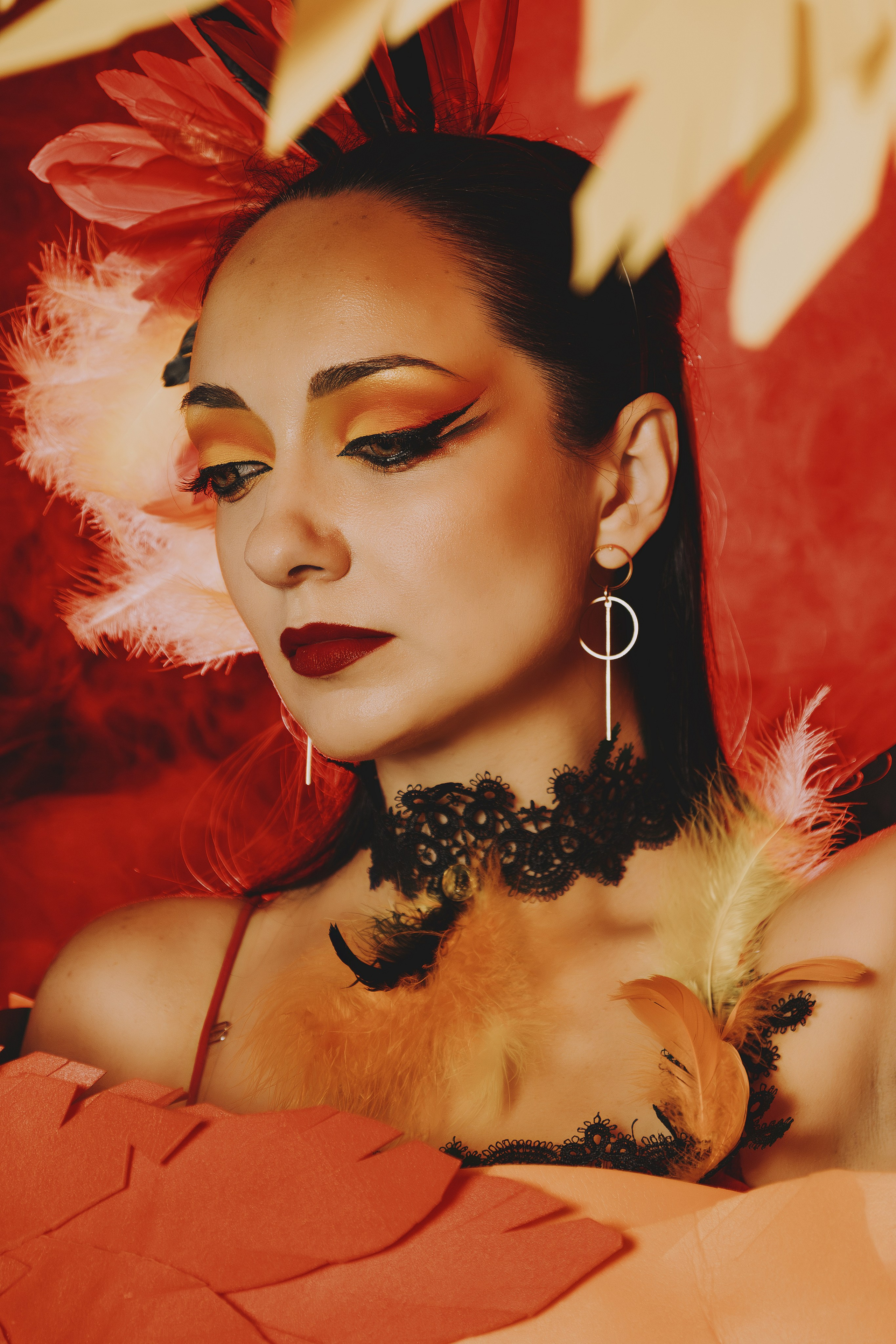 Креативный фотопроект в Ростове-на-Дону в образах Огненного пантеона. Огненный персонажи на творческой съёмке в Ростове-на-Дону. Женский фотограф в Ростове-на-Дону.