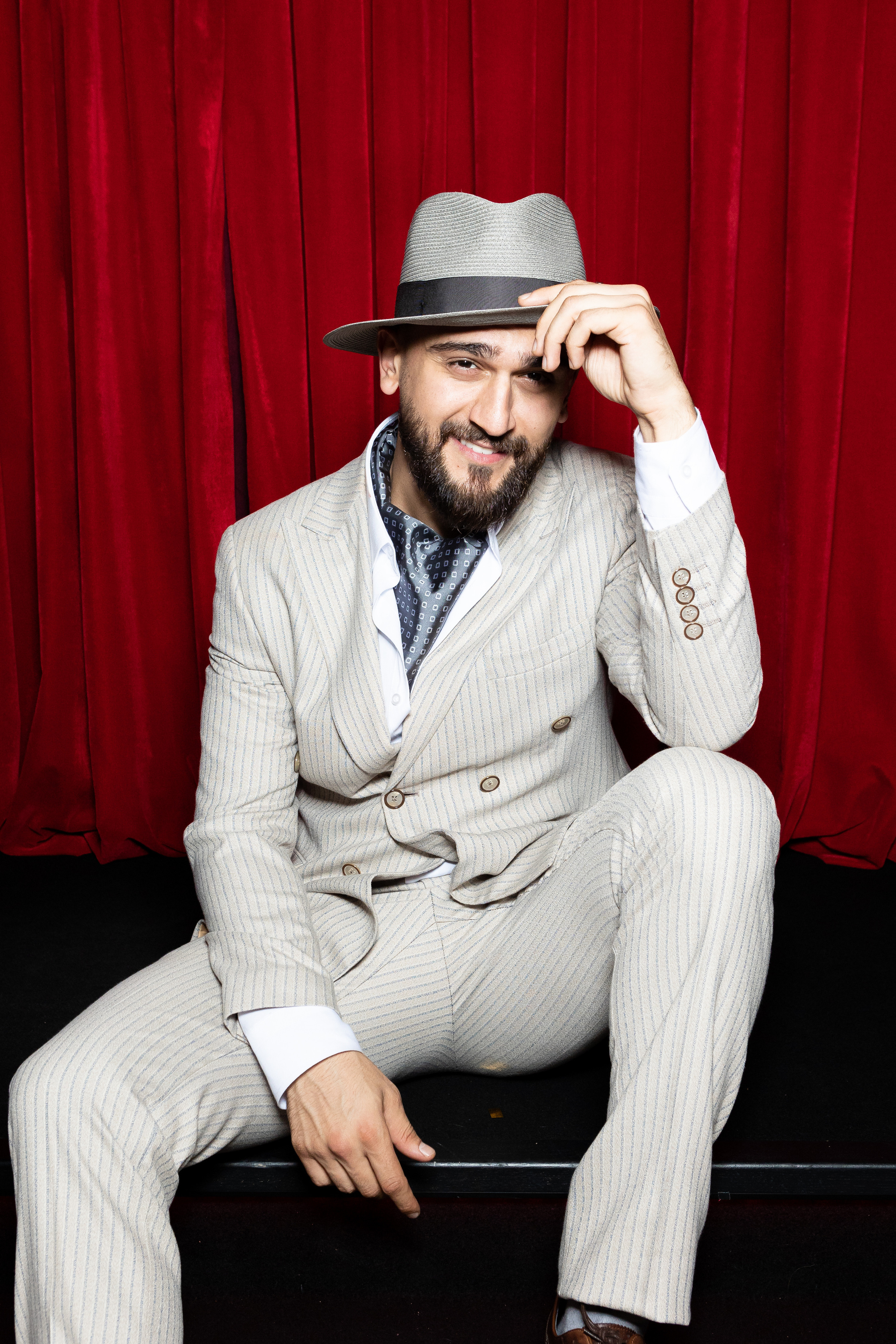 Закрытая презентация клипа JONY ''НИКАК'' в CRAVE